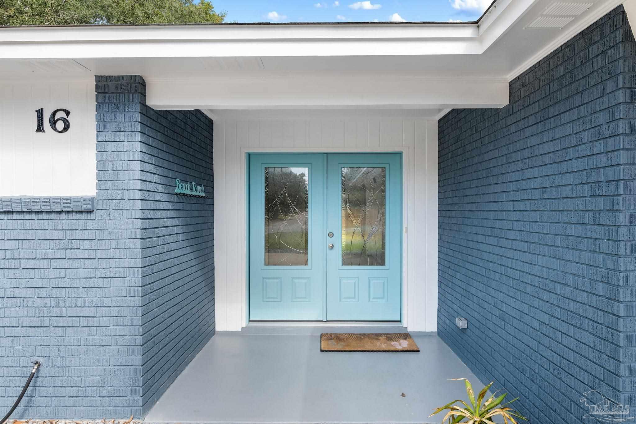 16 Camelia St
