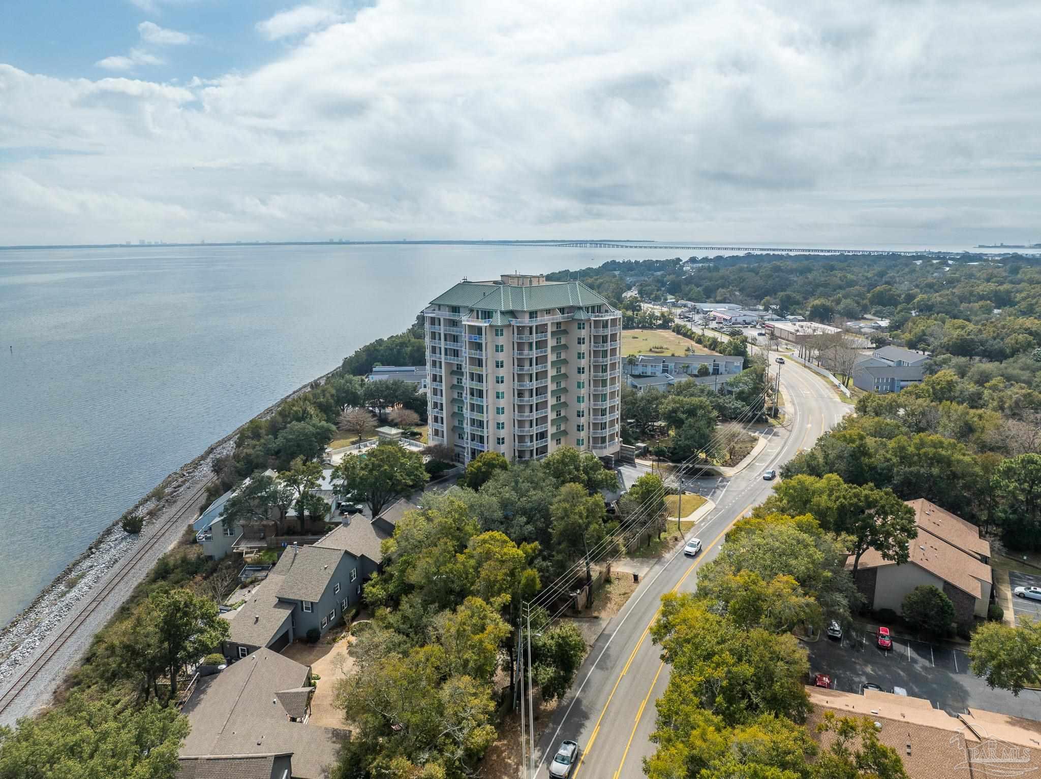 1700 Scenic Hwy # 1003
