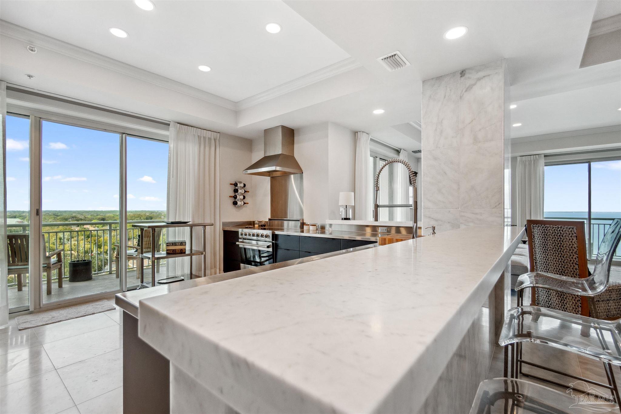 1700 Scenic Hwy # 1003