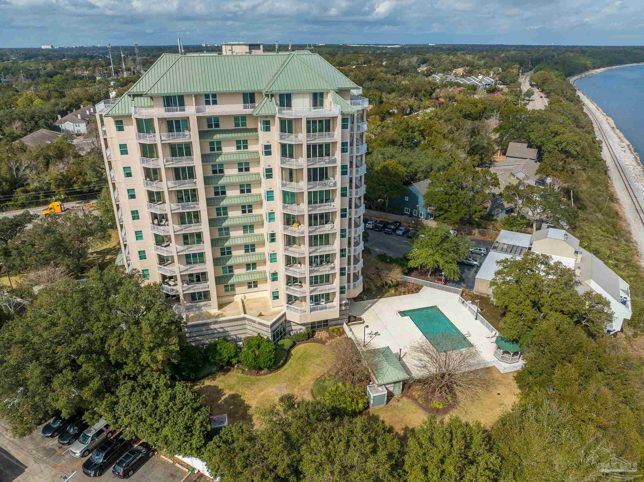 1700 Scenic Hwy # 1003