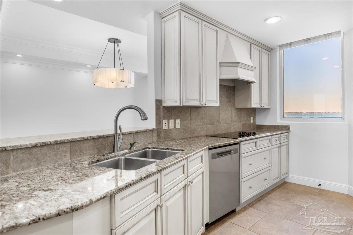 721 Pensacola Beach Blvd Unit: 502