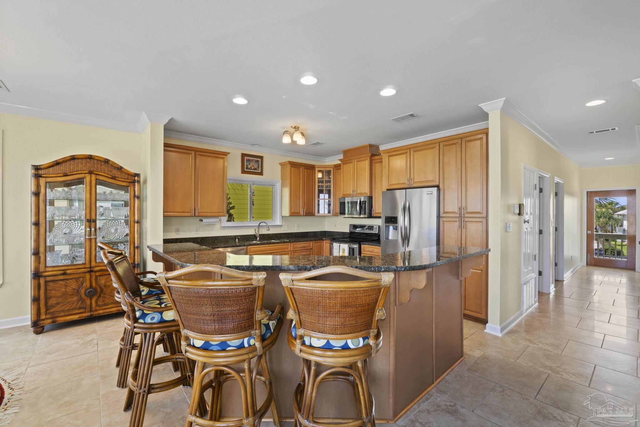 1066 Ft Pickens Rd