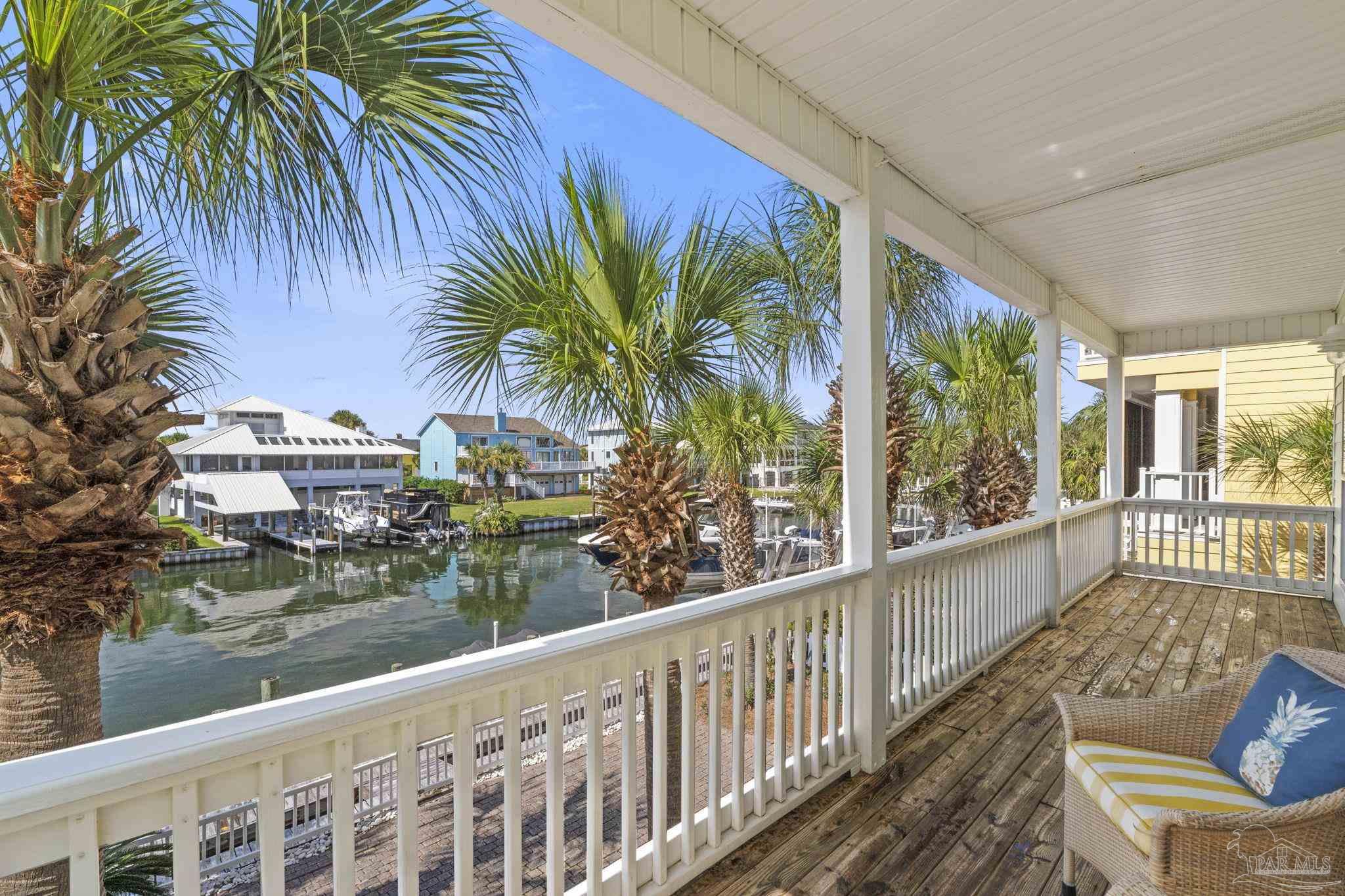 1066 Ft Pickens Rd