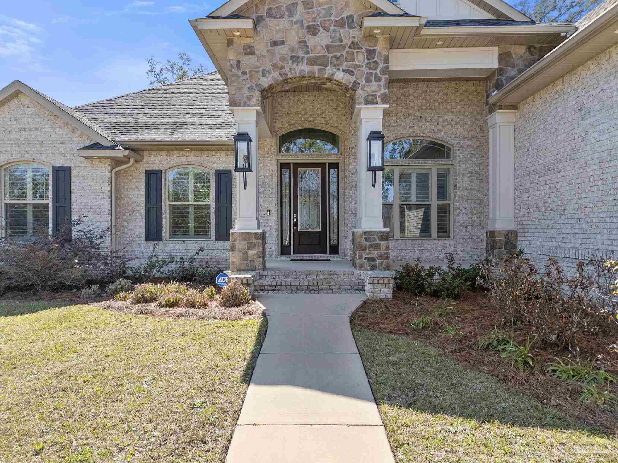 116 Sugarberry Rd