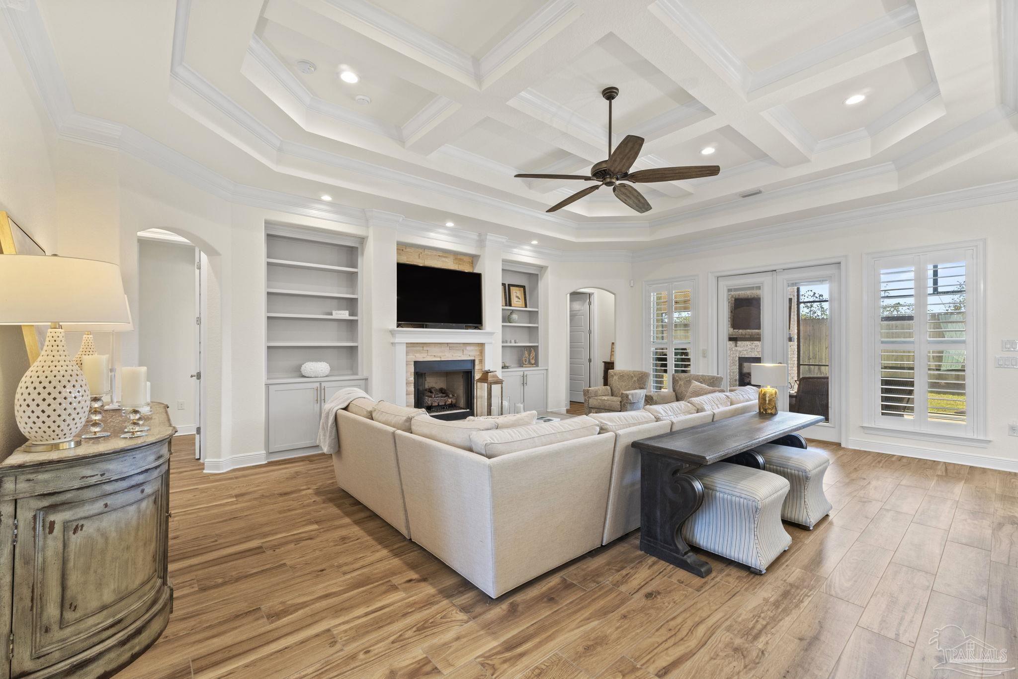 116 Sugarberry Rd