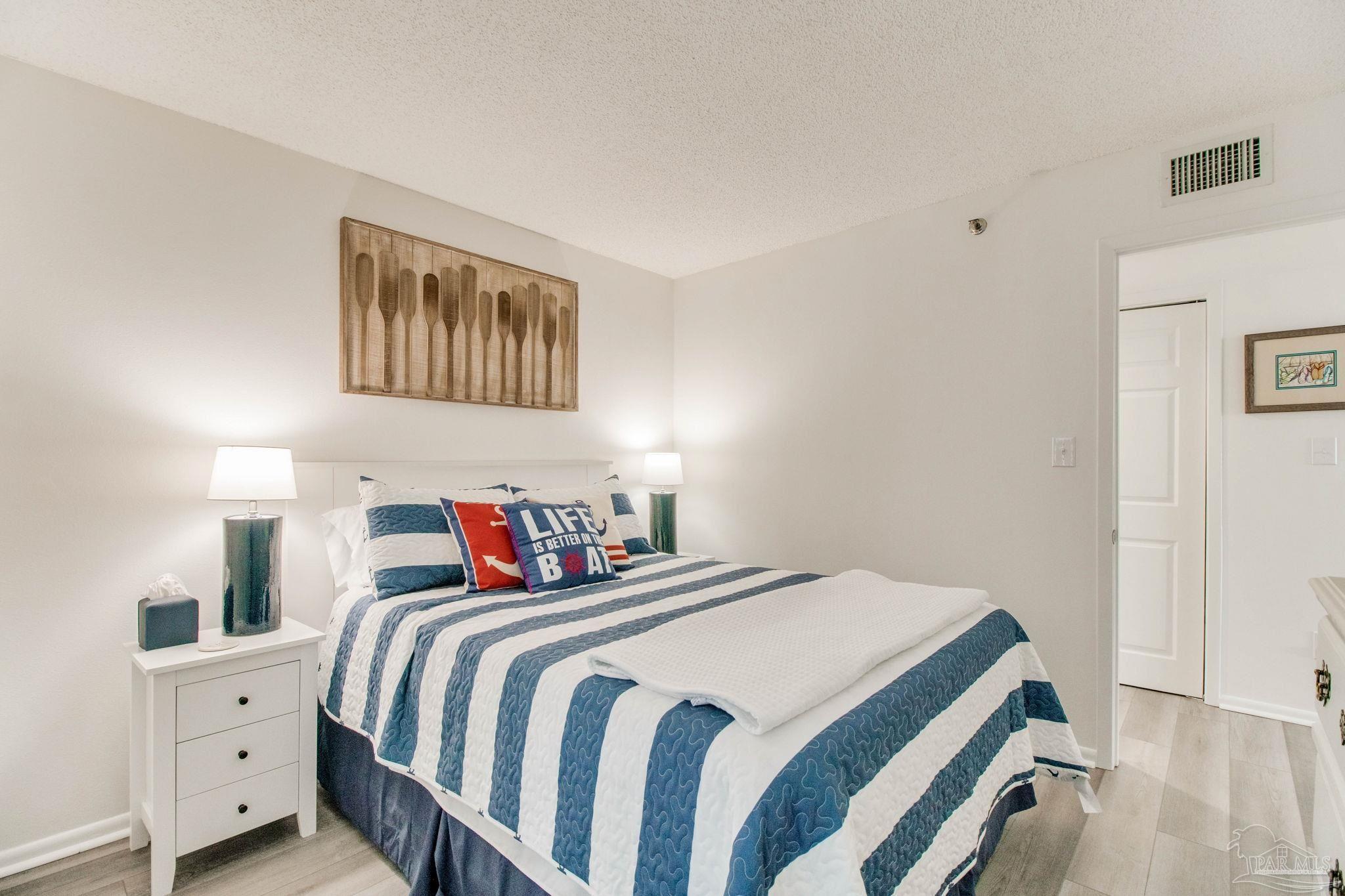 1200 Ft Pickens Rd # 1A
