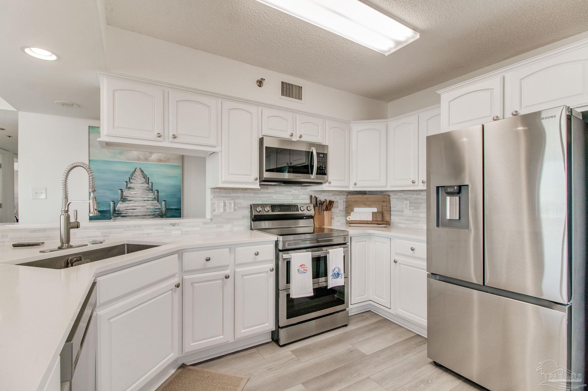 1200 Ft Pickens Rd # 1A