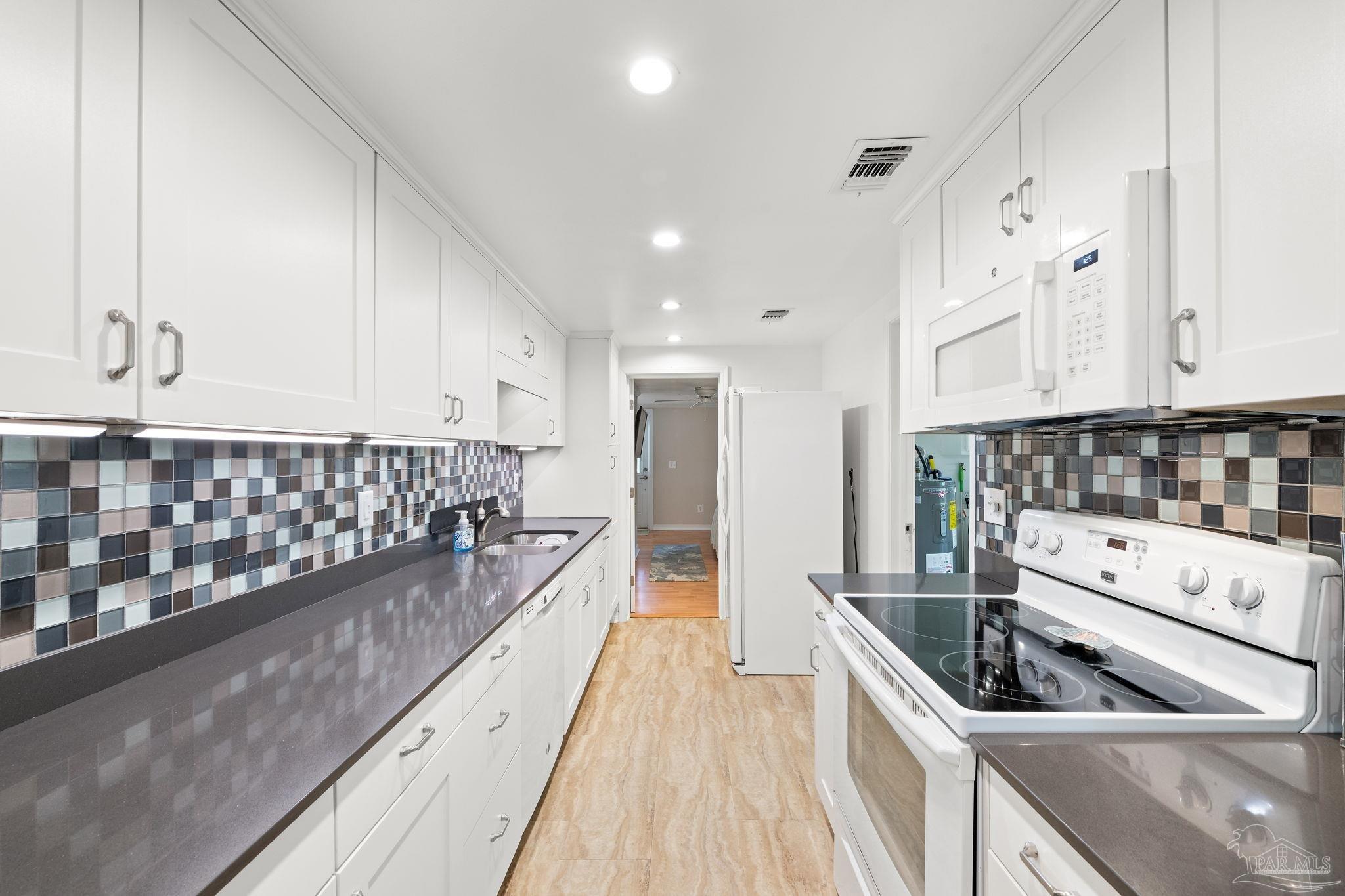 3216 Muldoon Rd