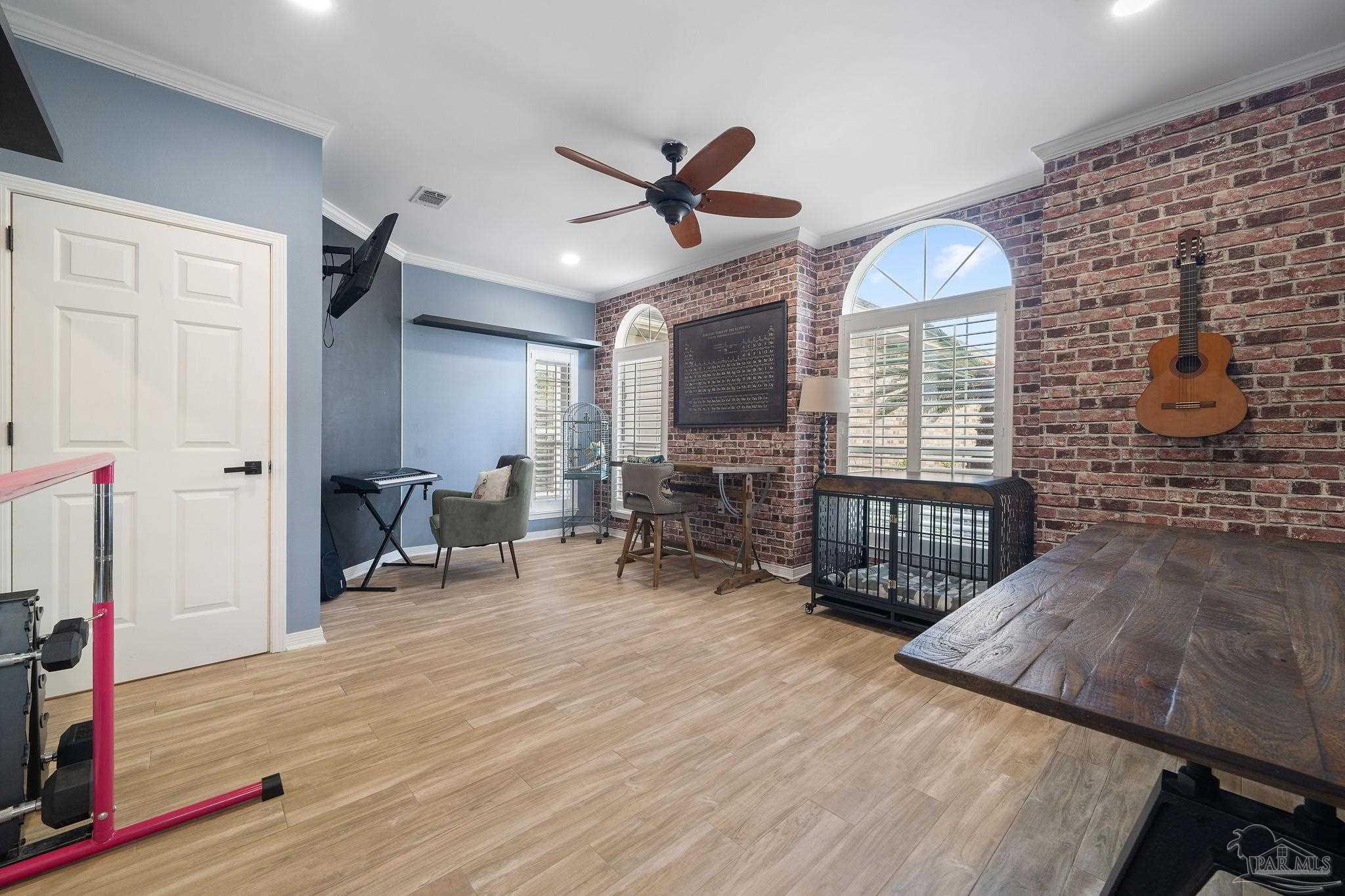 4153 Soundpointe Dr