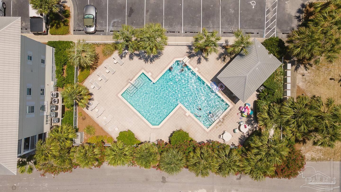 8436 Gulf Blvd # 523