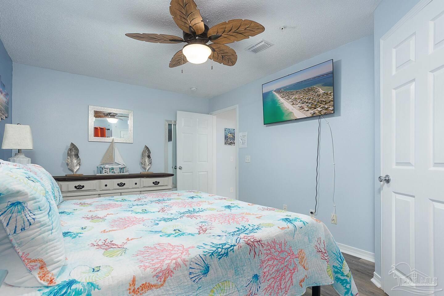 8436 Gulf Blvd # 523