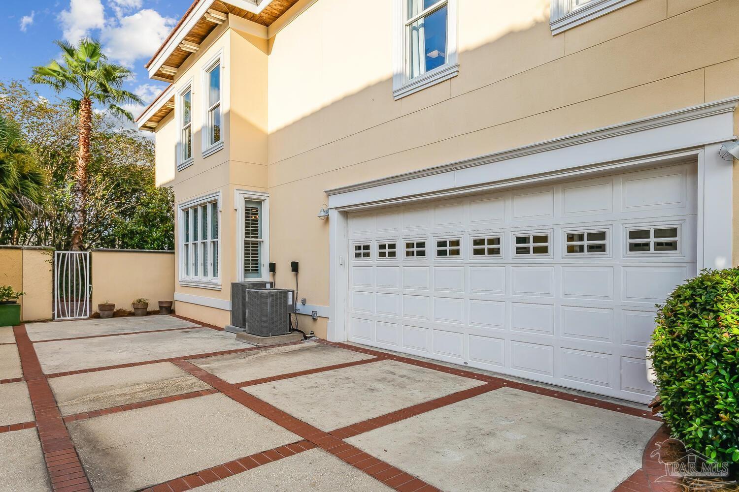 52 Port Royal Way