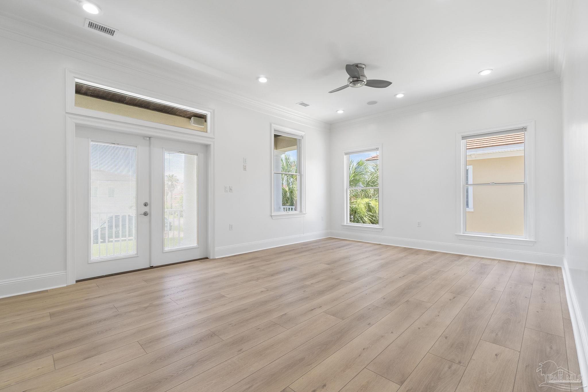 52 Port Royal Way