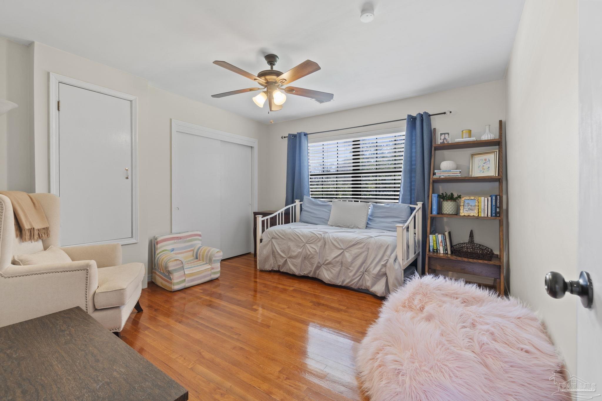 2641 Conway Dr