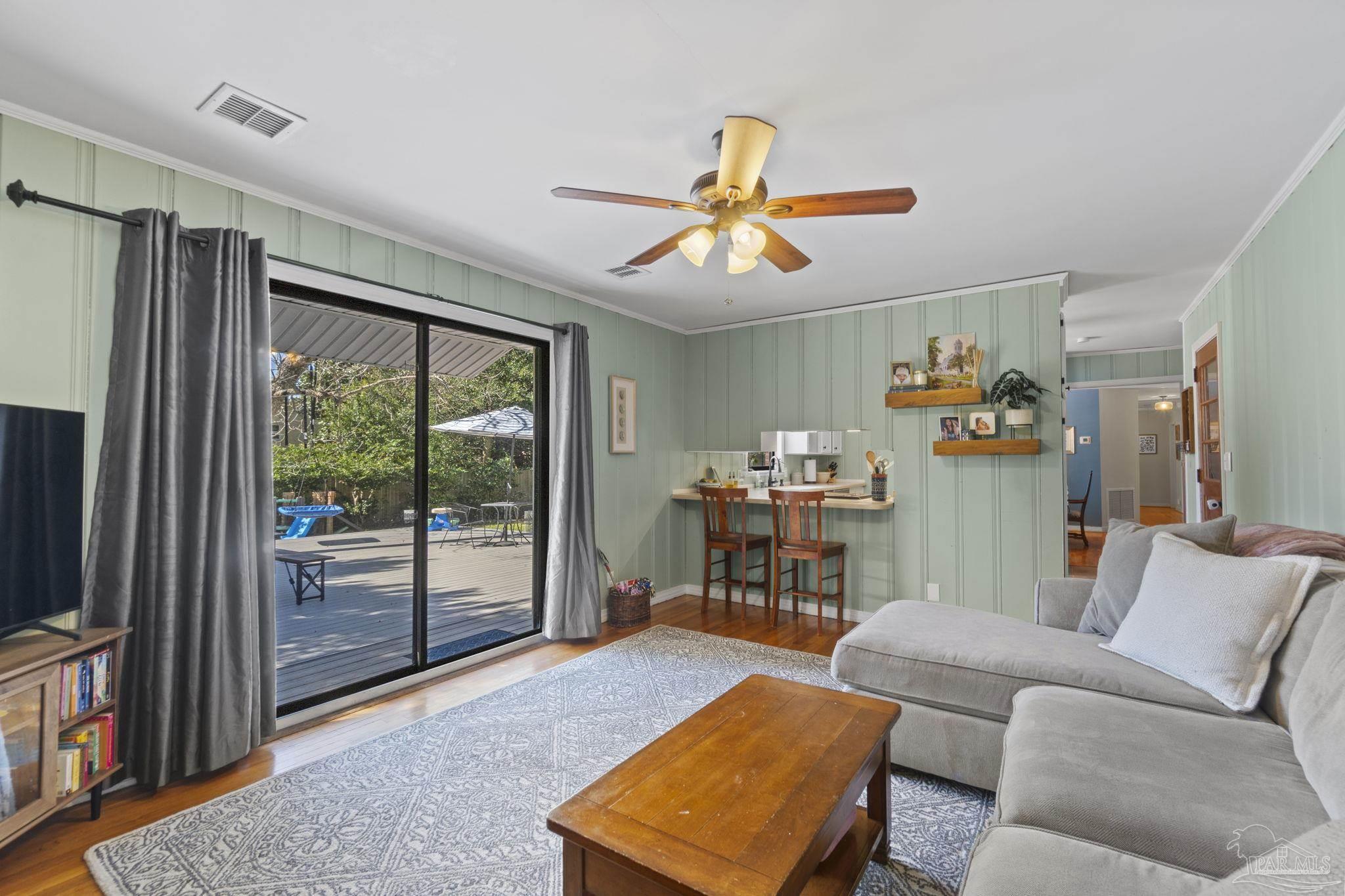 2641 Conway Dr