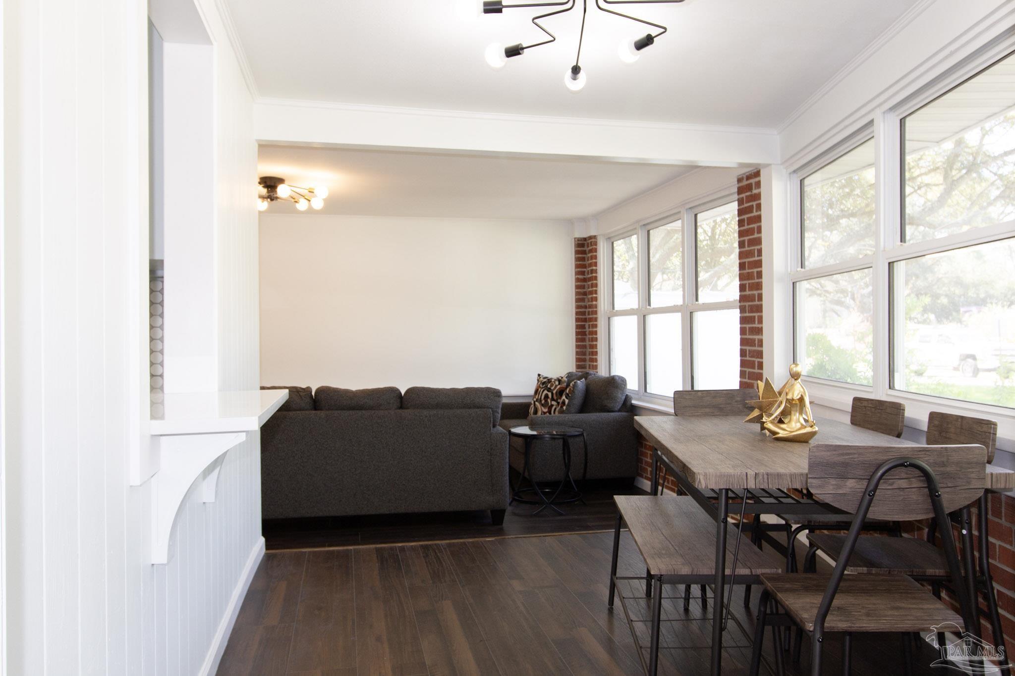 28 Gilmore Dr