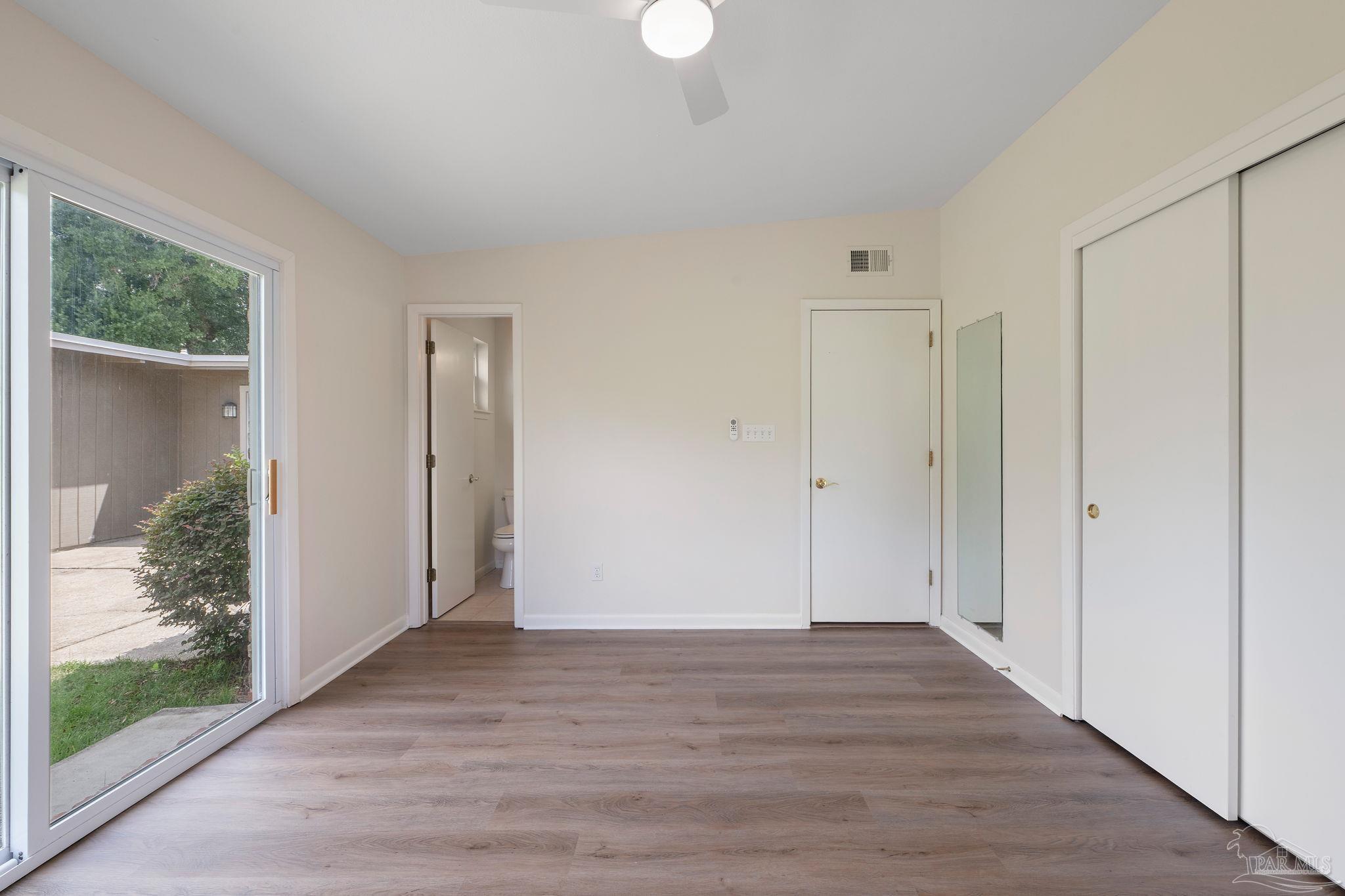 3611 Dunwoody Dr
