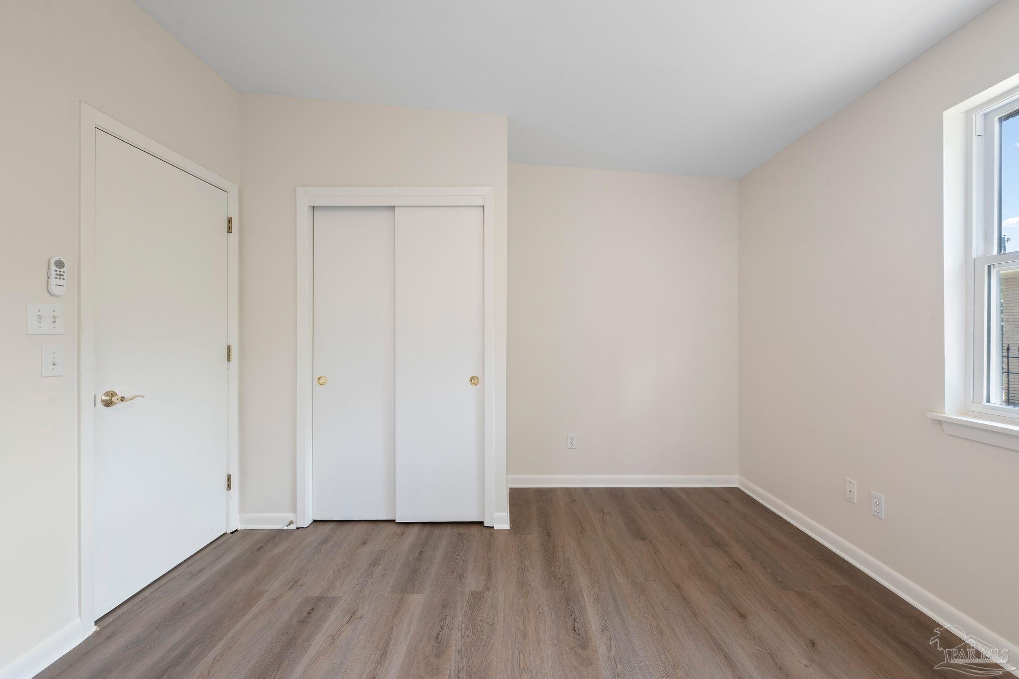 3611 Dunwoody Dr