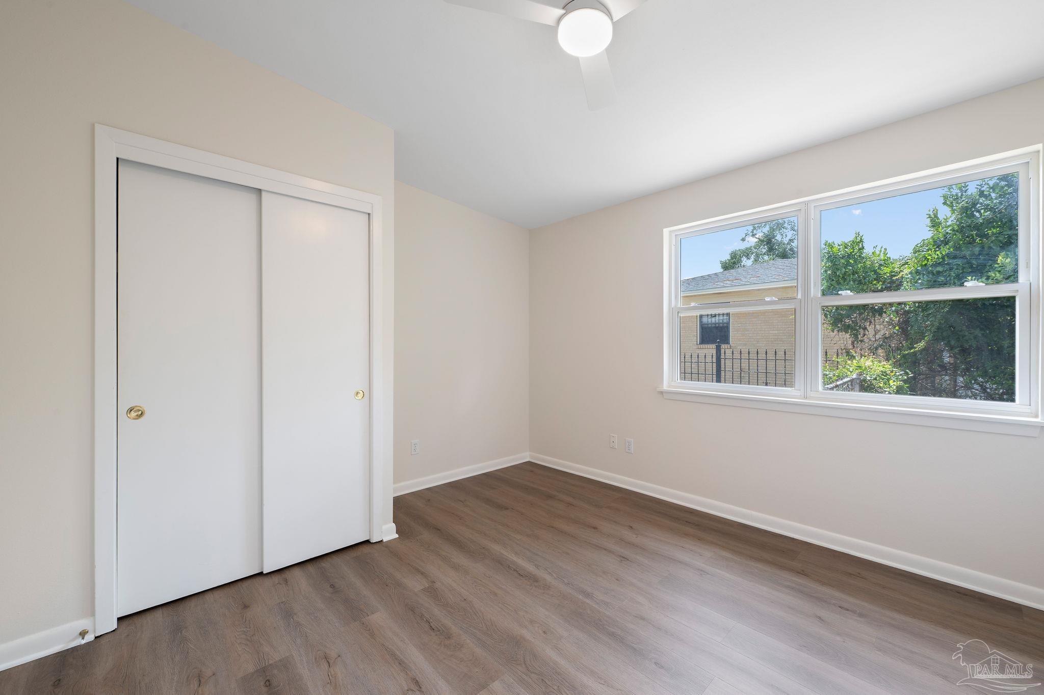 3611 Dunwoody Dr