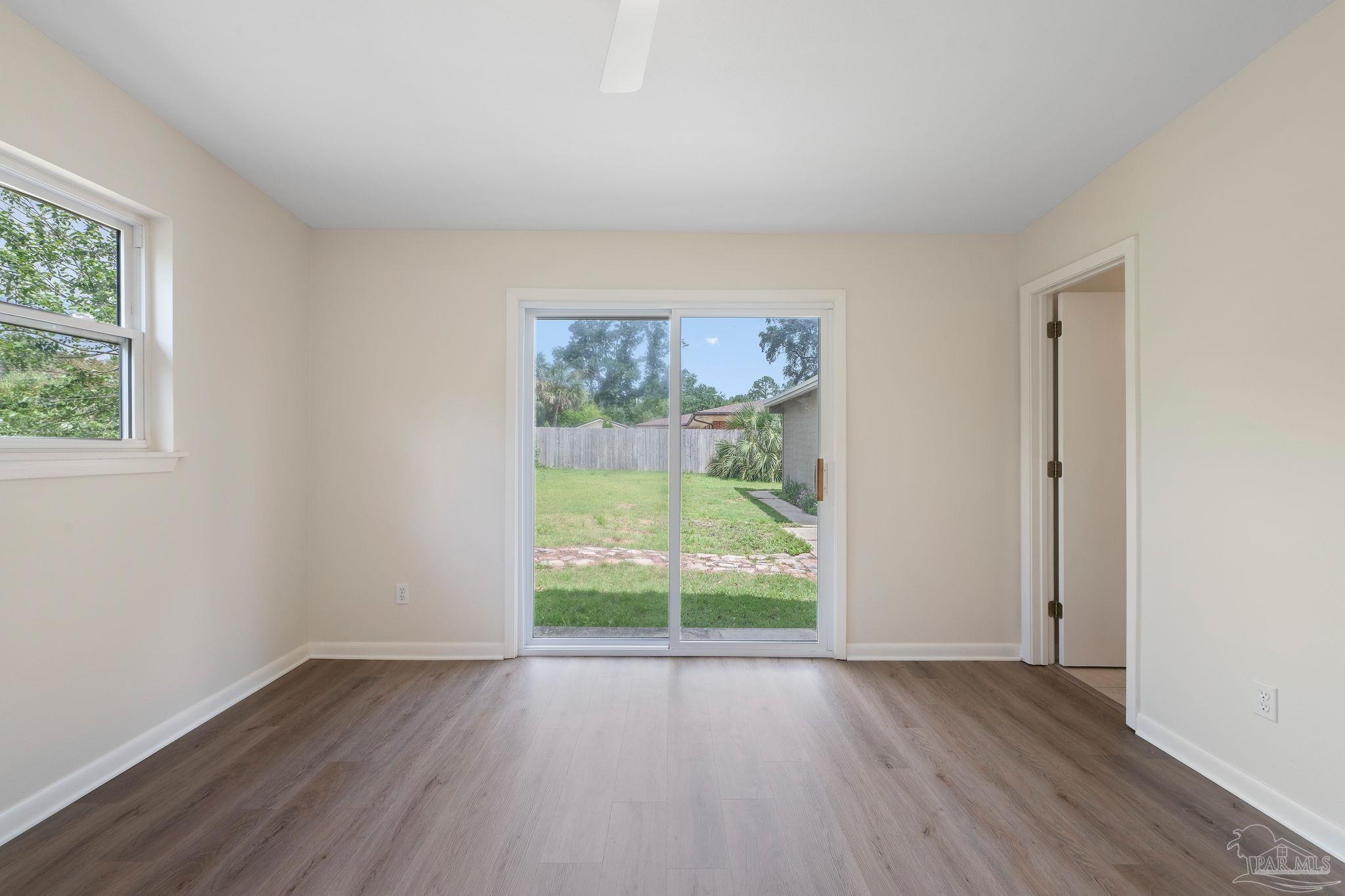 3611 Dunwoody Dr