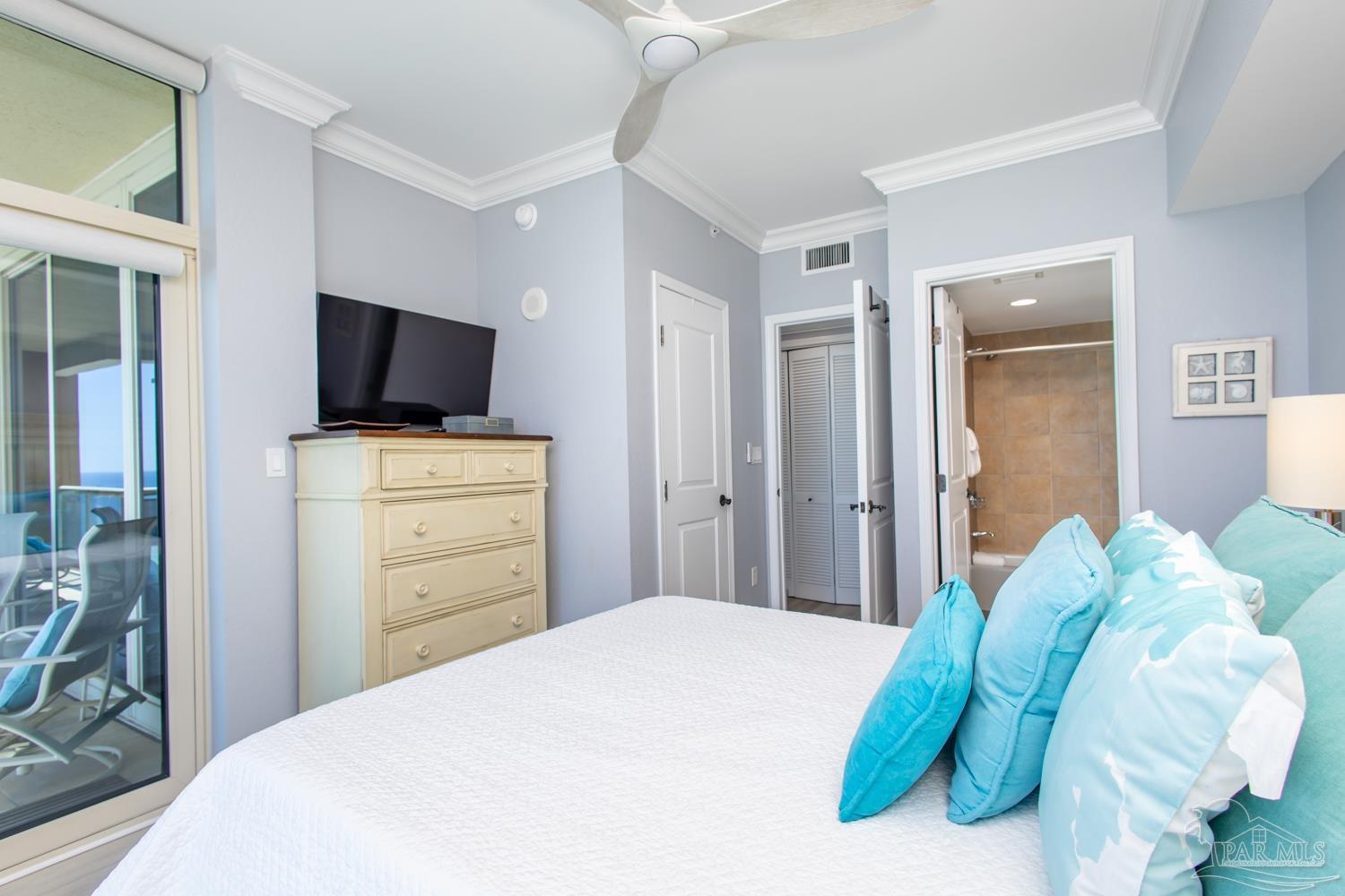 5 Portofino Dr # 1408
