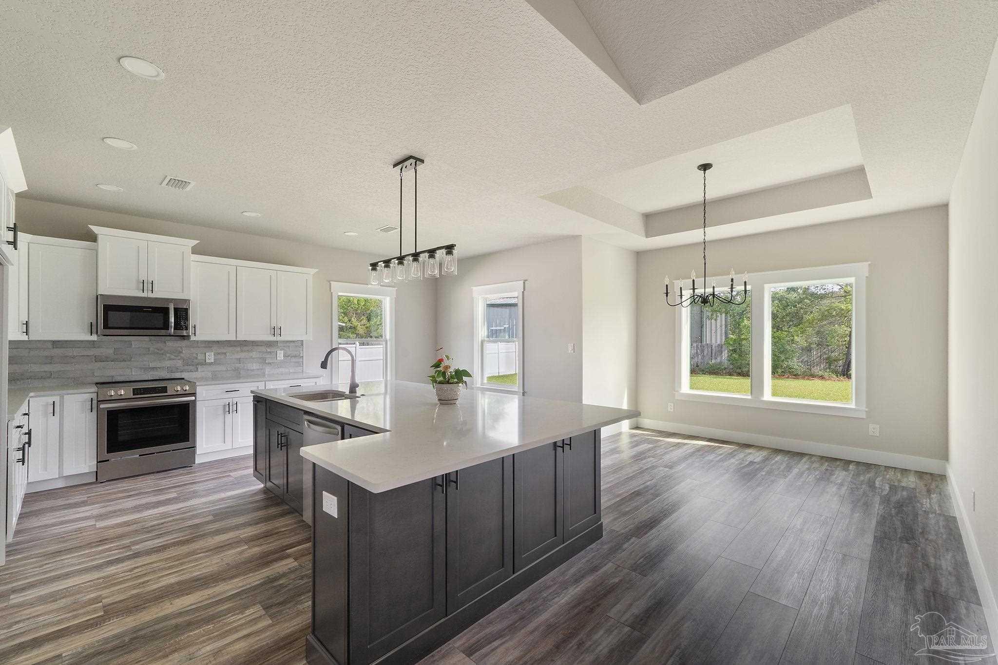 1658 Ponderosa Dr