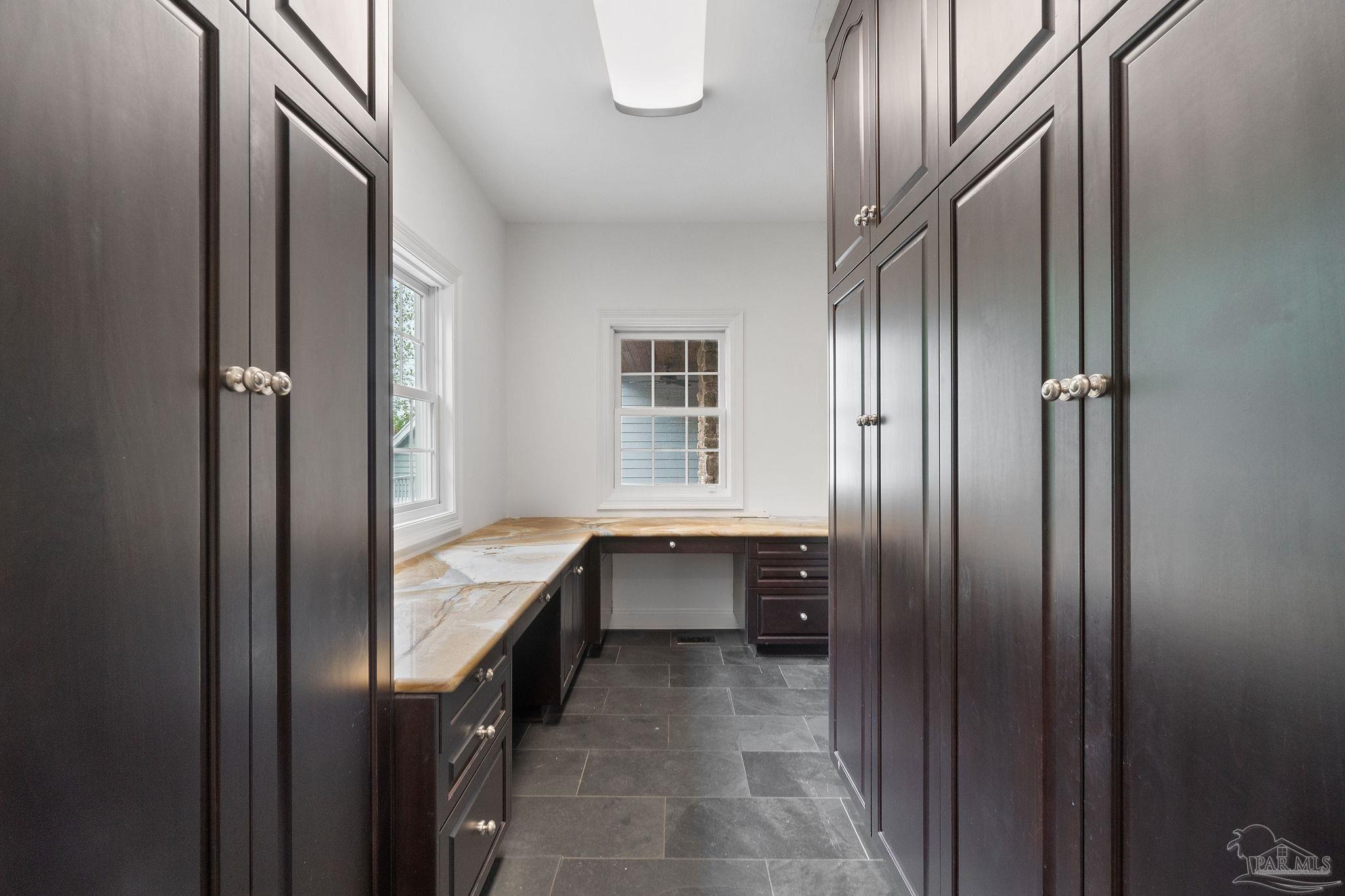 4810 Rosemont Ct