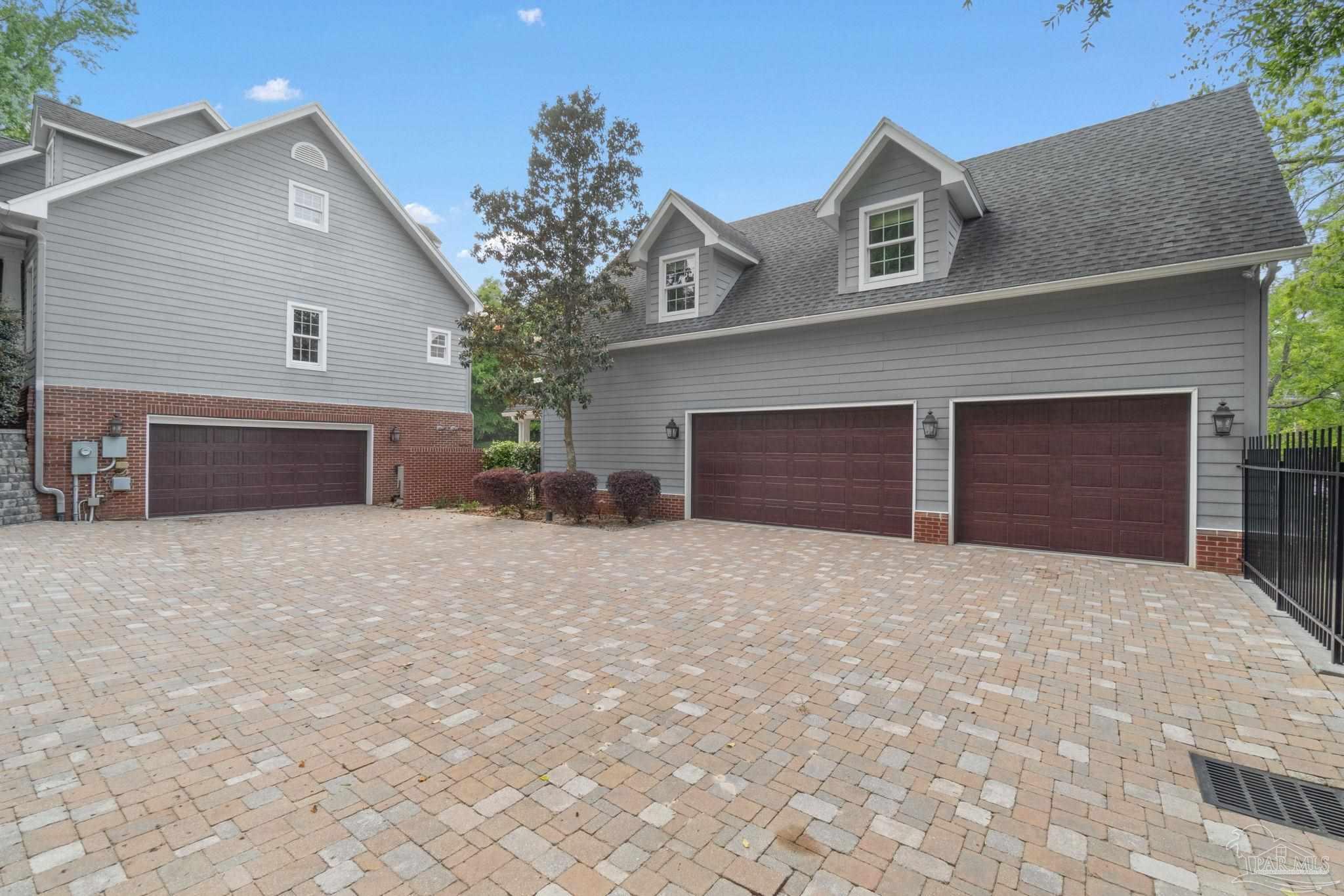 4810 Rosemont Ct