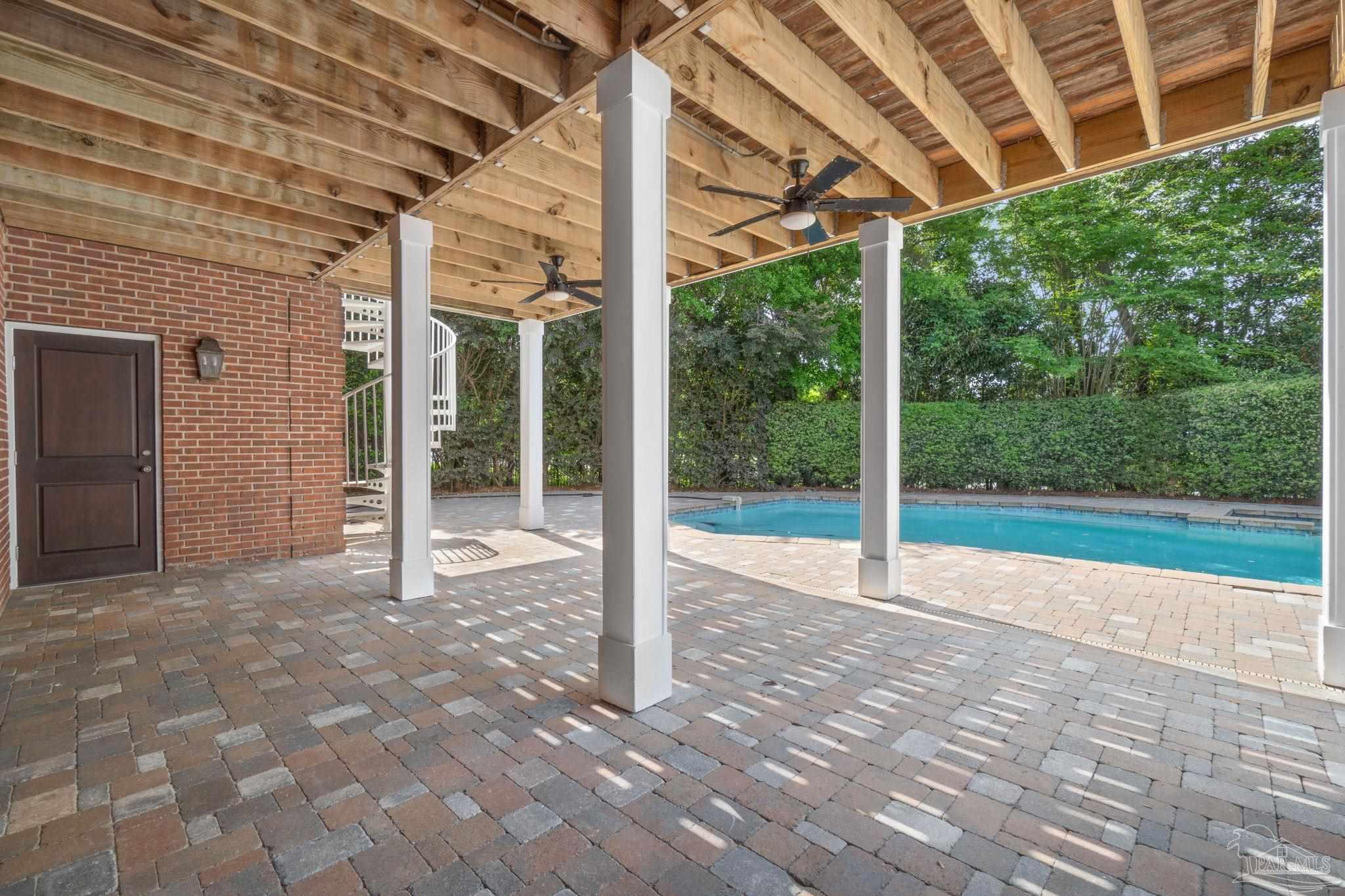 4810 Rosemont Ct