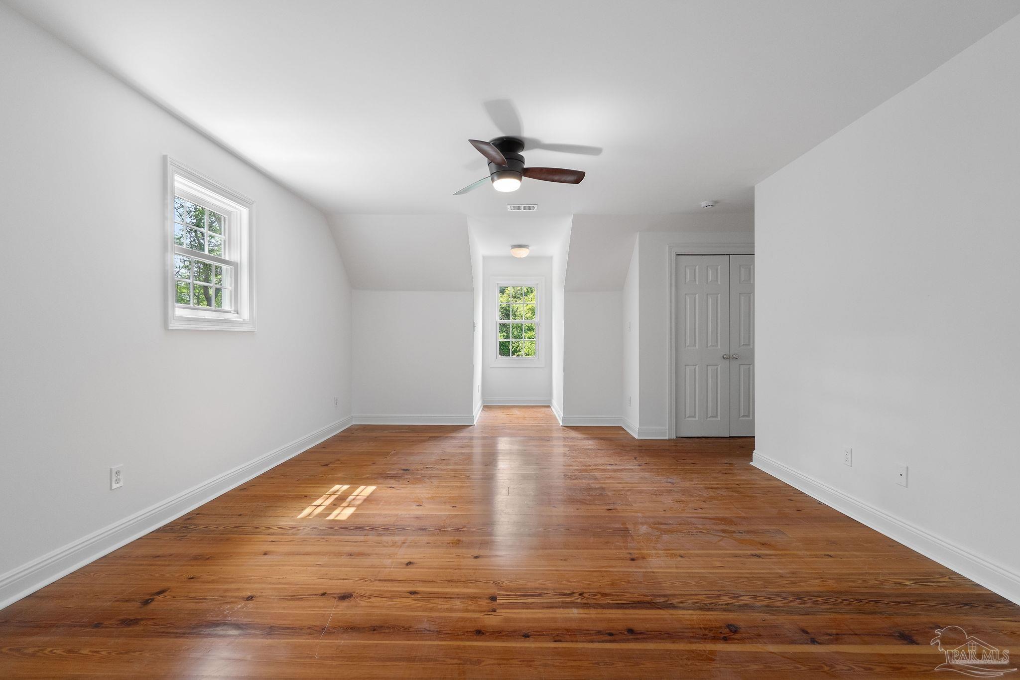 4810 Rosemont Ct