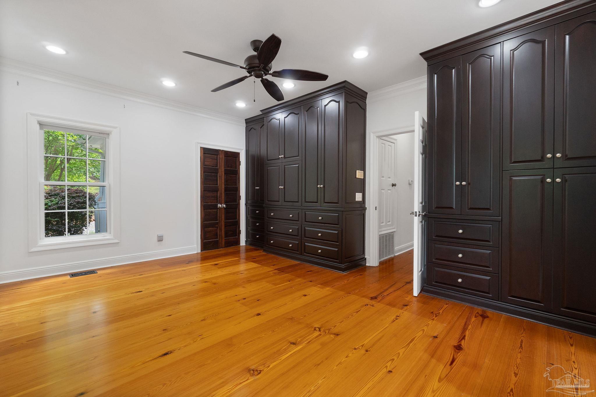 4810 Rosemont Ct