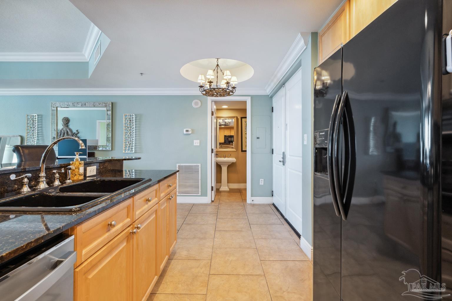 4 Portofino Dr # 803