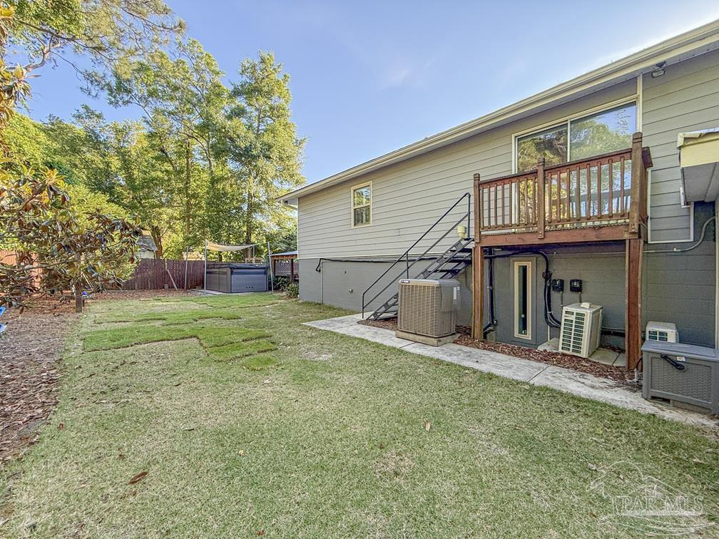 120 Cove Rd