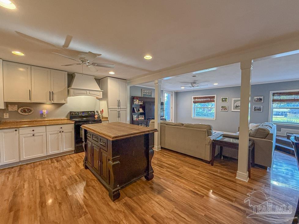 120 Cove Rd