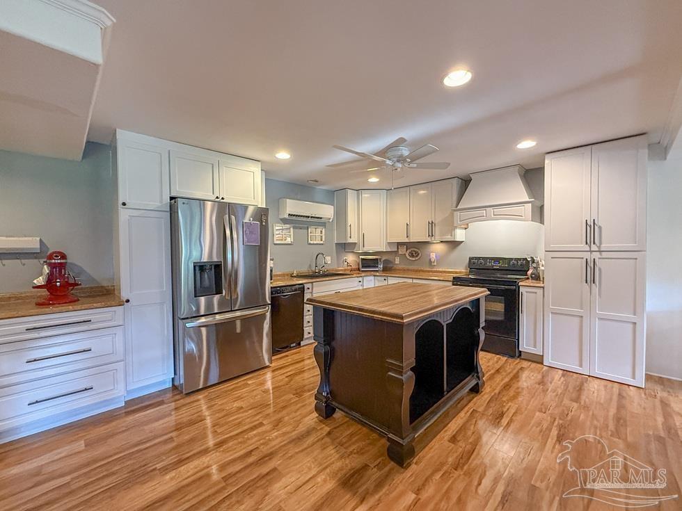 120 Cove Rd