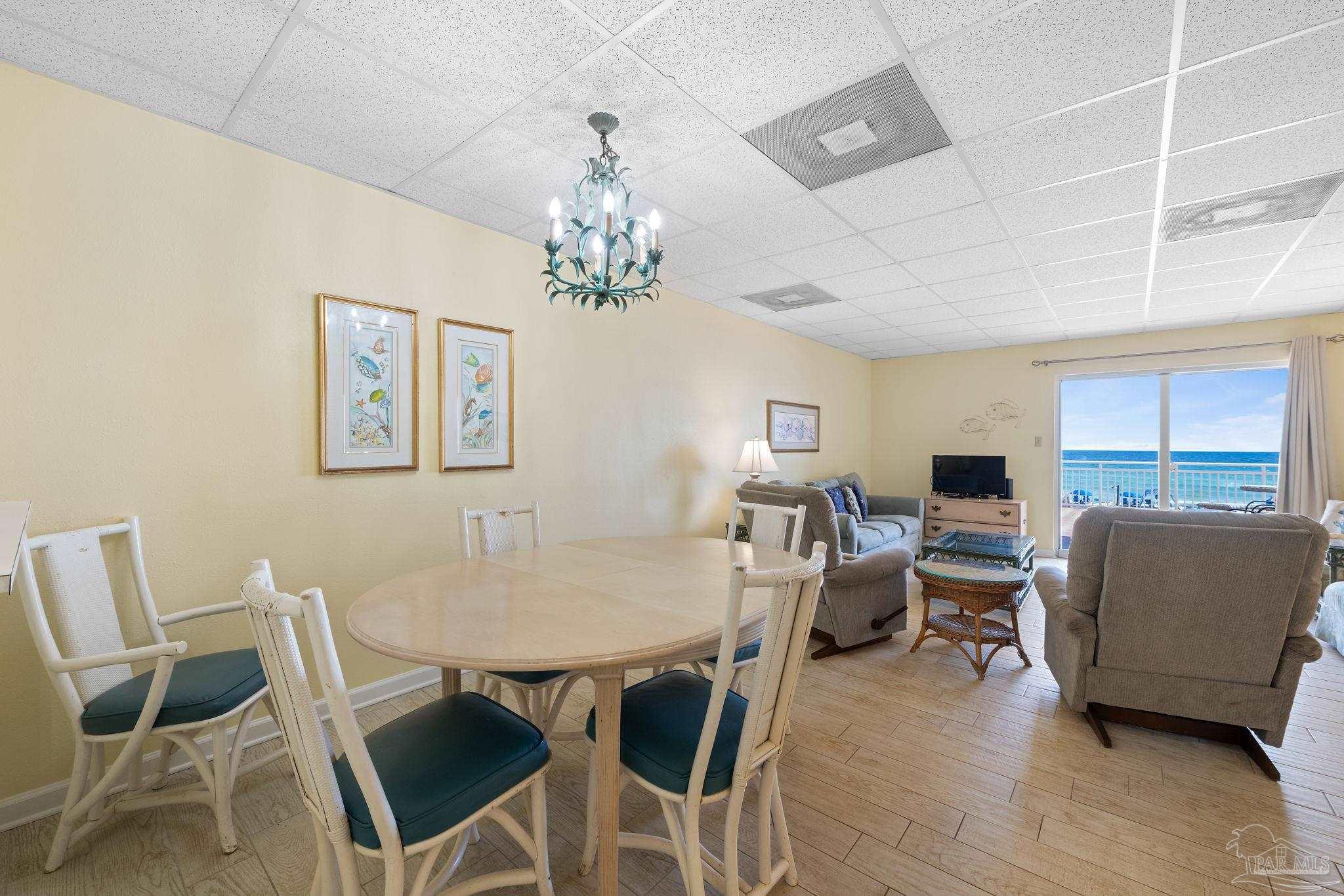 999 Ft Pickens Rd # 108
