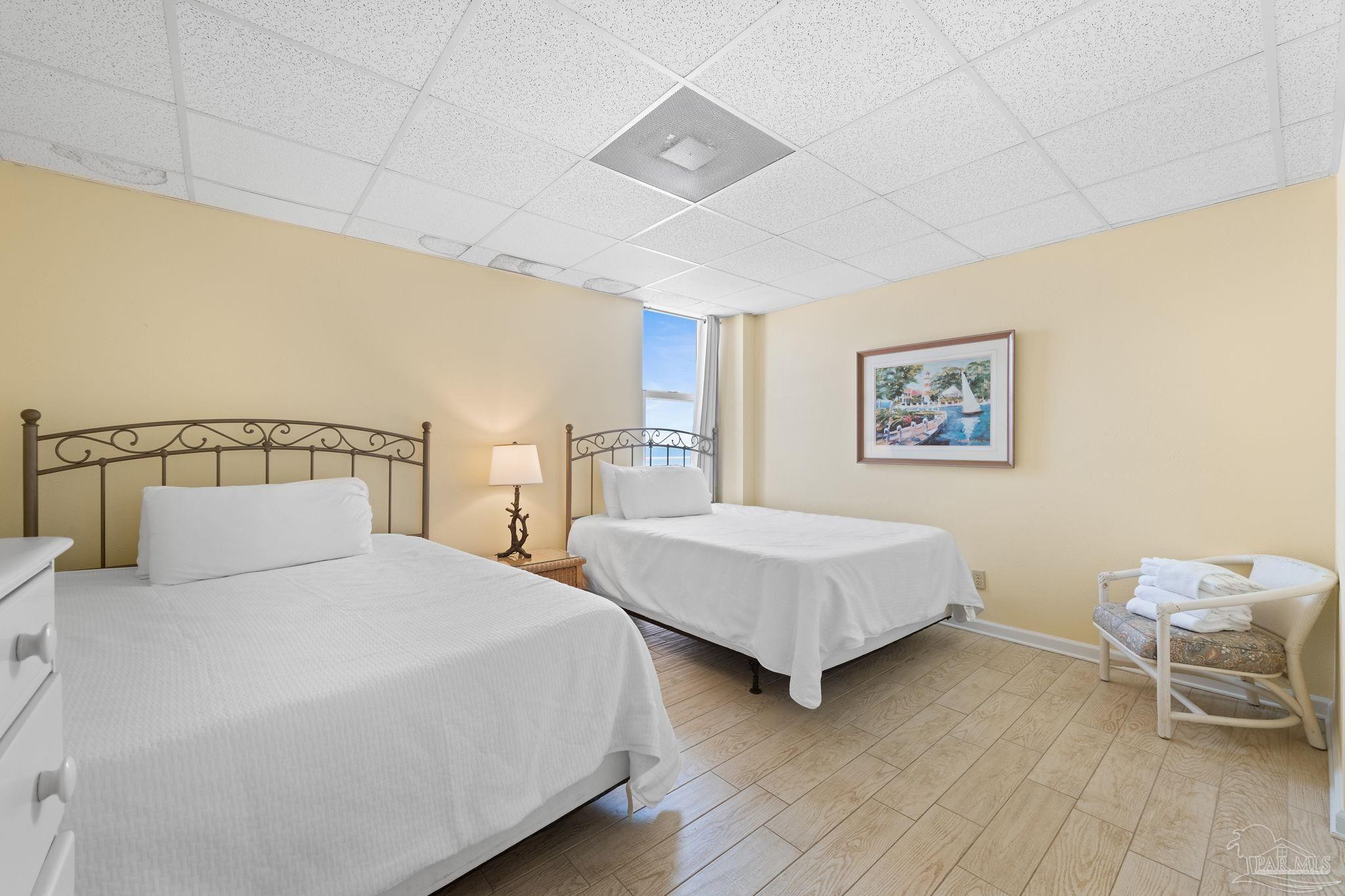 999 Ft Pickens Rd # 108