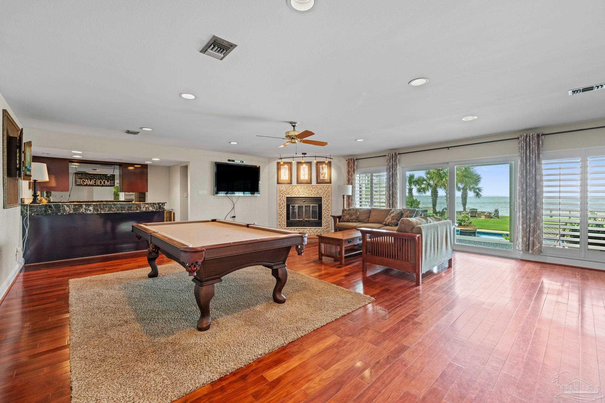 2950 Coral Strip Pkwy