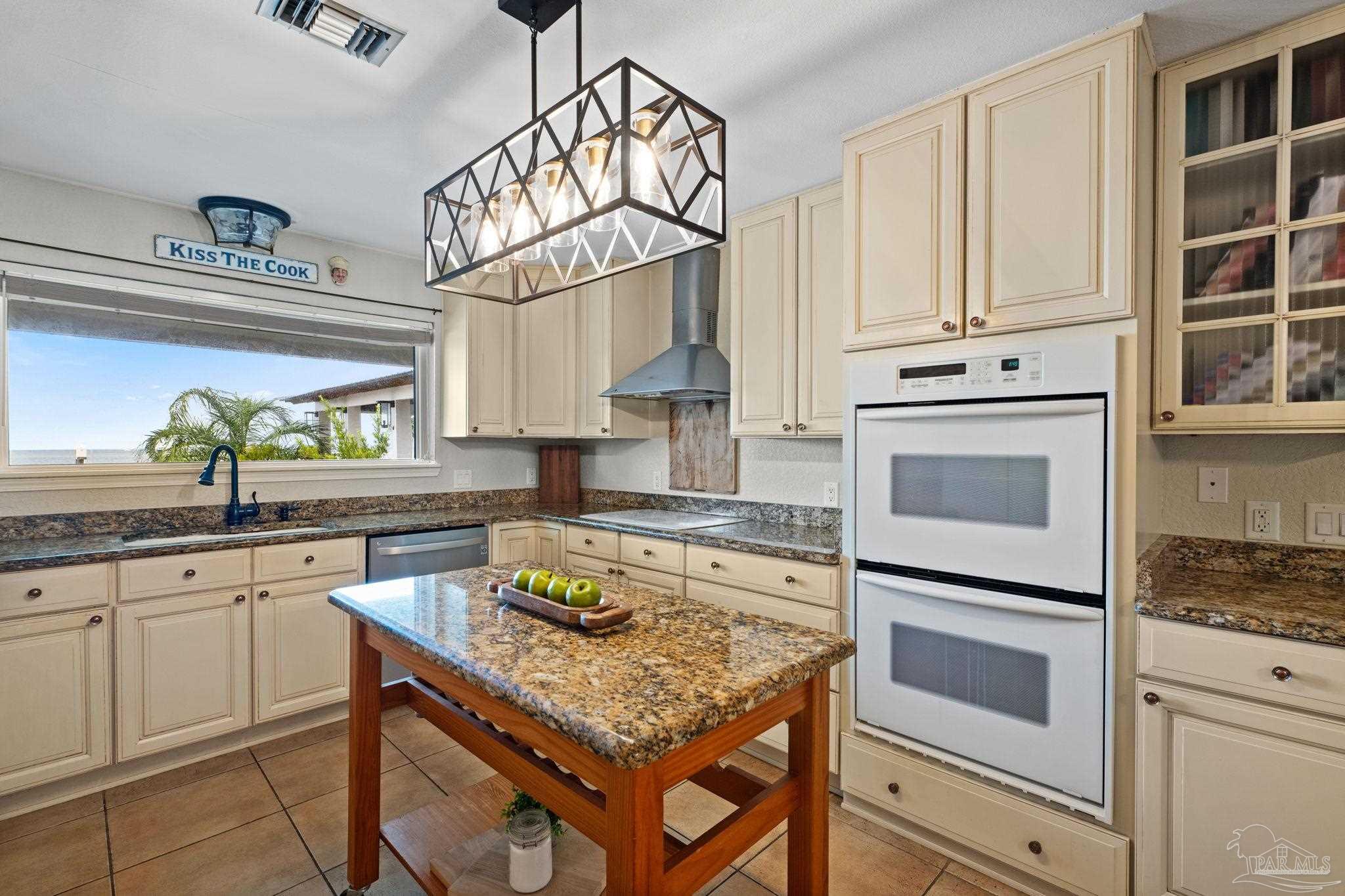 2950 Coral Strip Pkwy