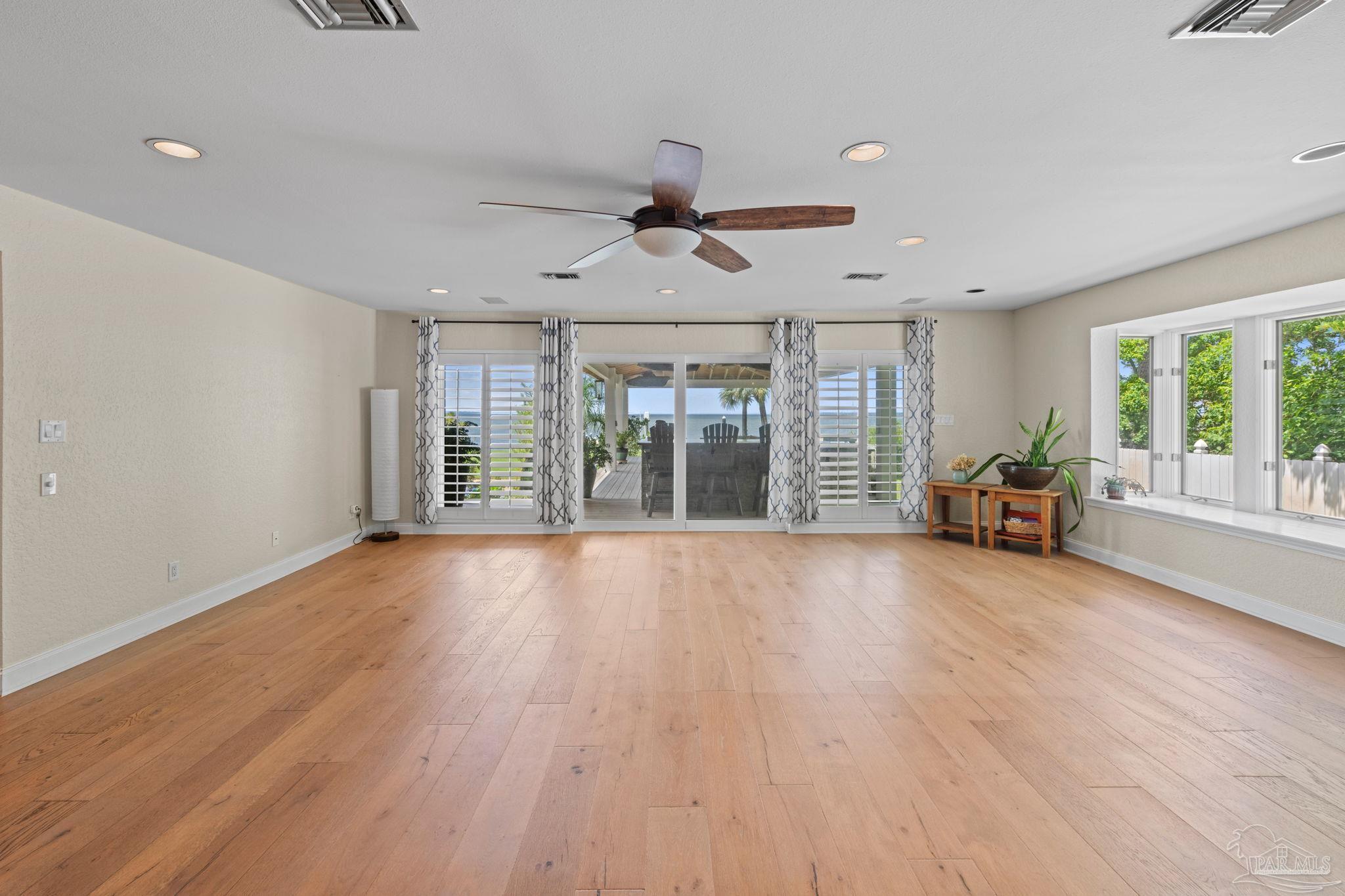 2950 Coral Strip Pkwy