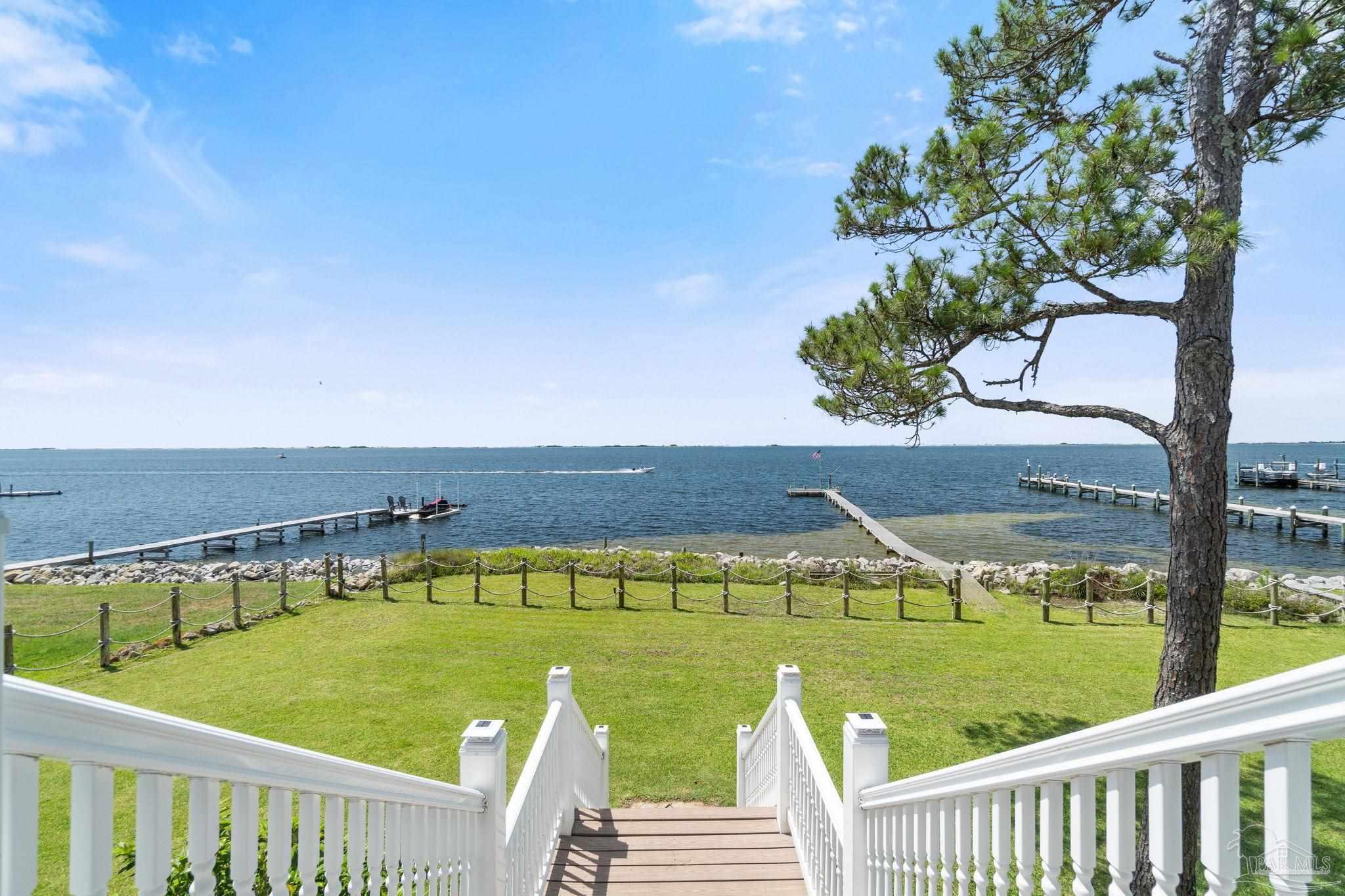 4757 Chinquapin Dr