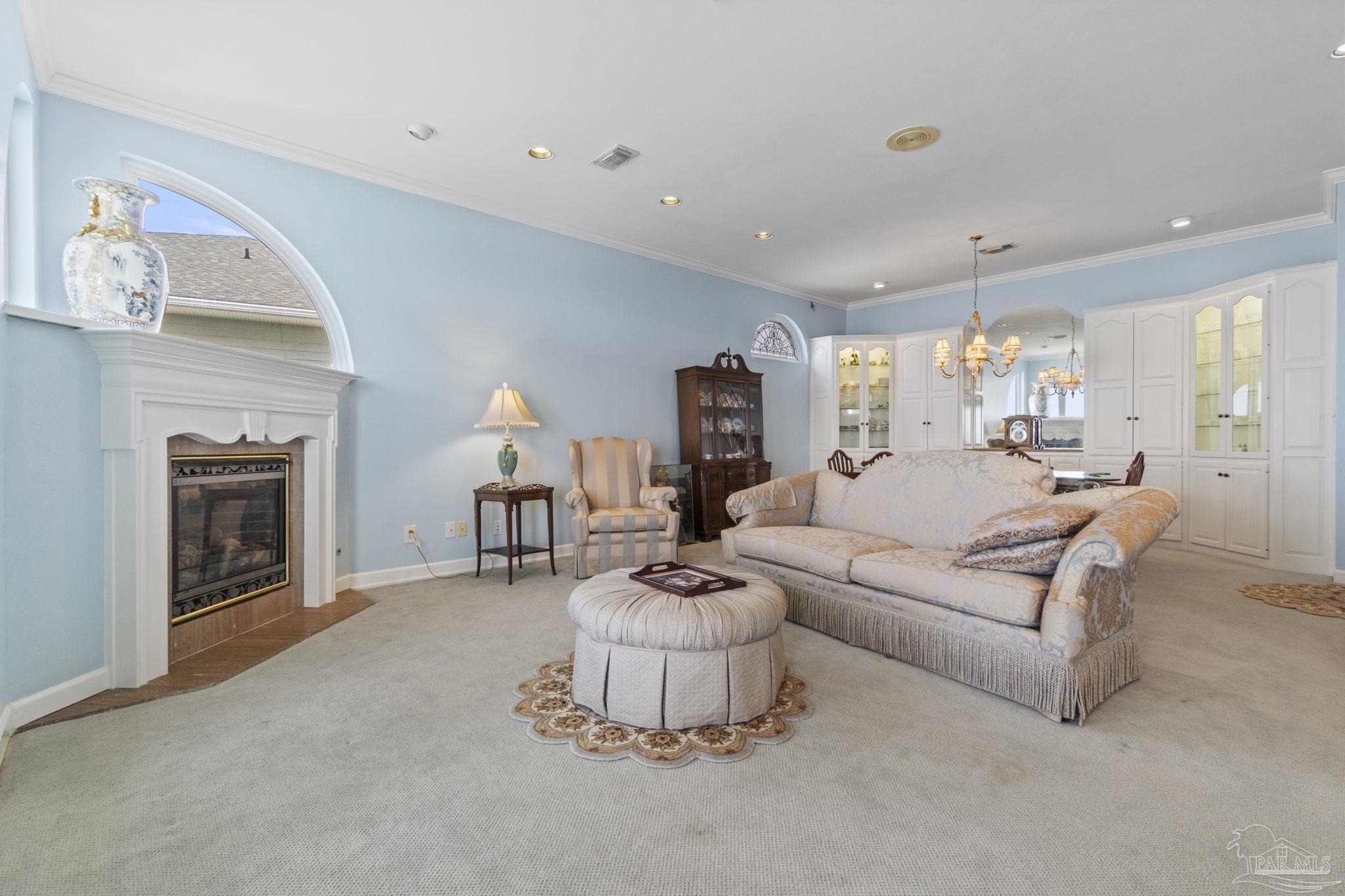 4757 Chinquapin Dr