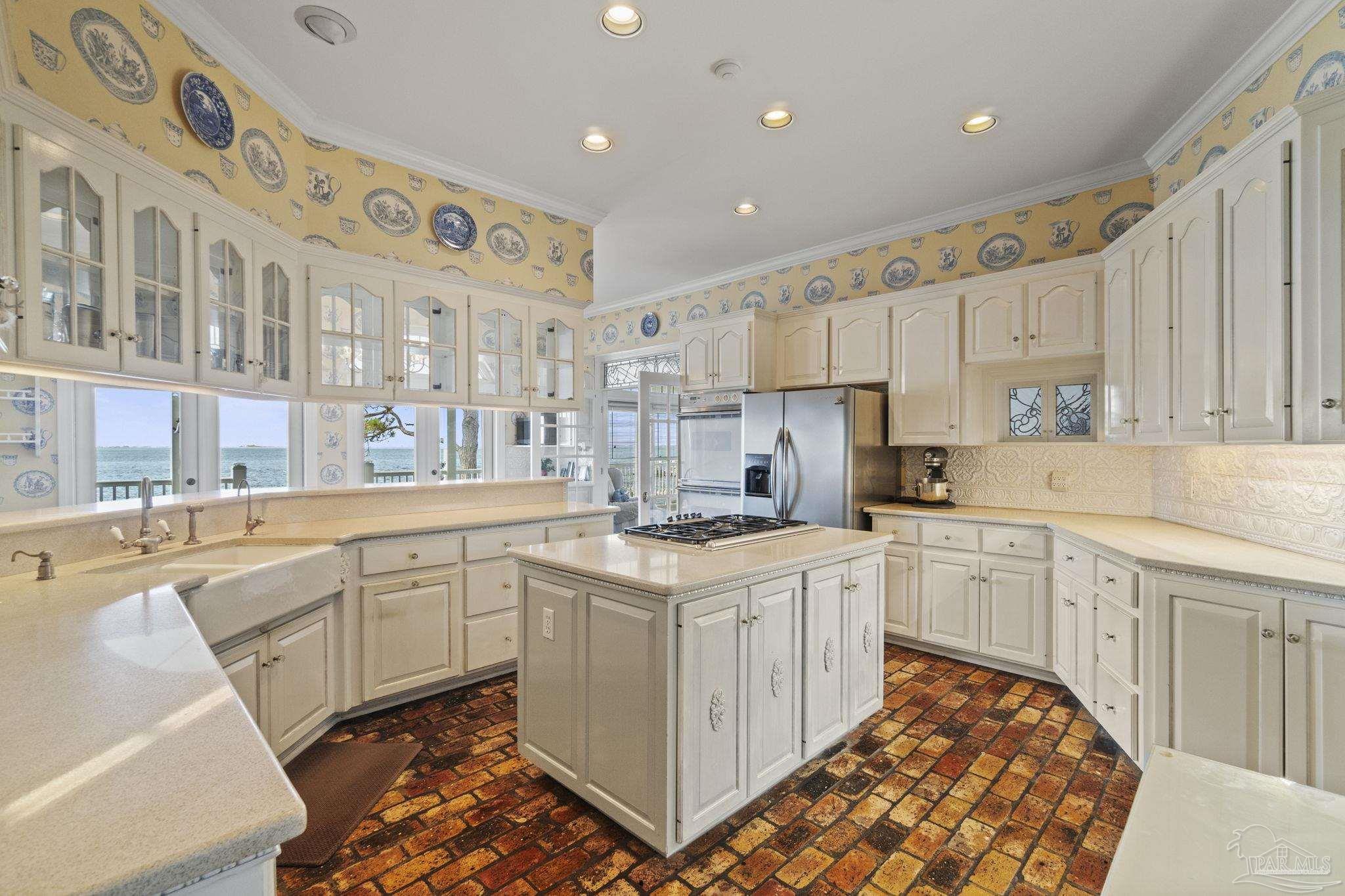 4757 Chinquapin Dr