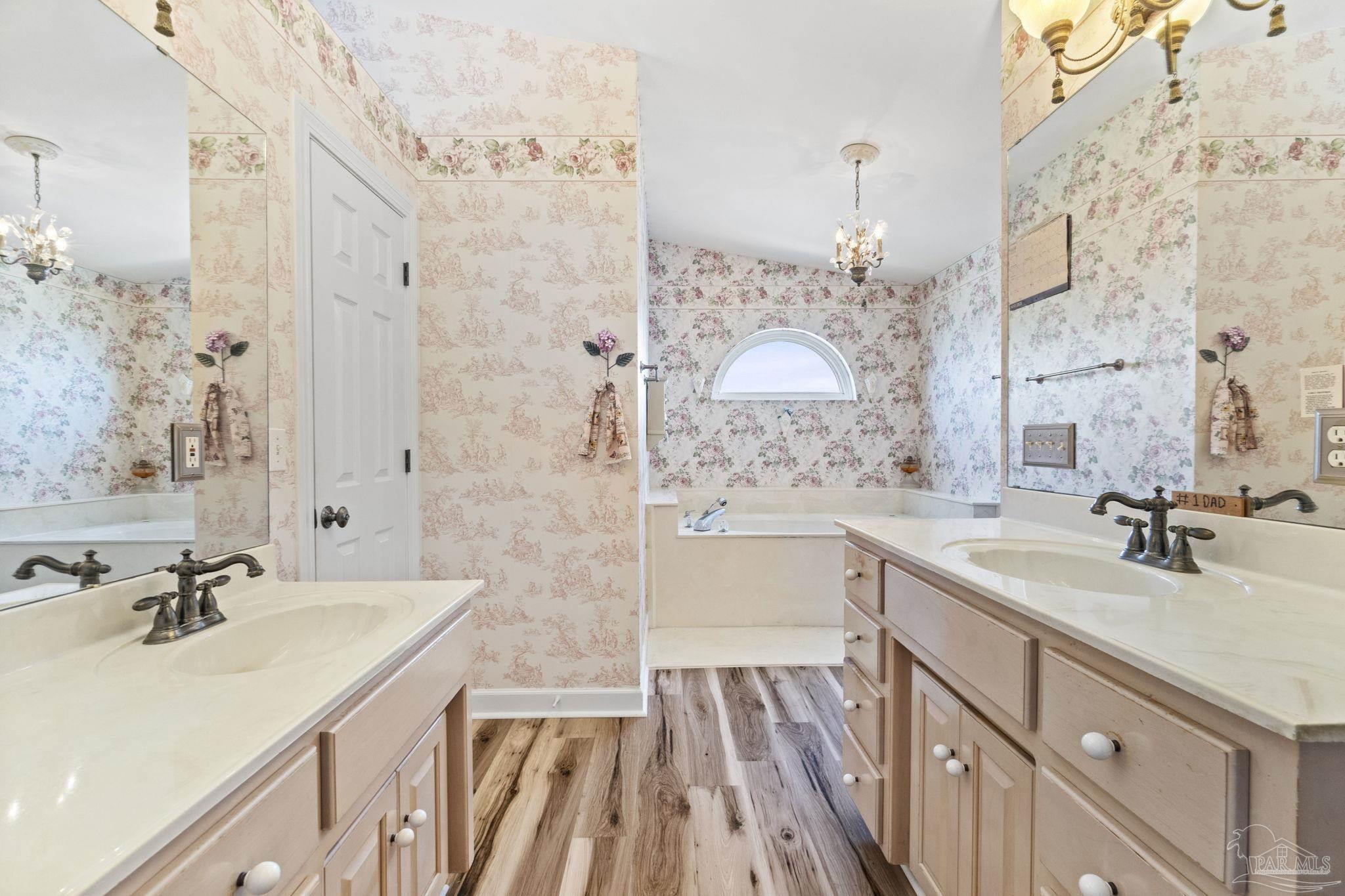 4757 Chinquapin Dr