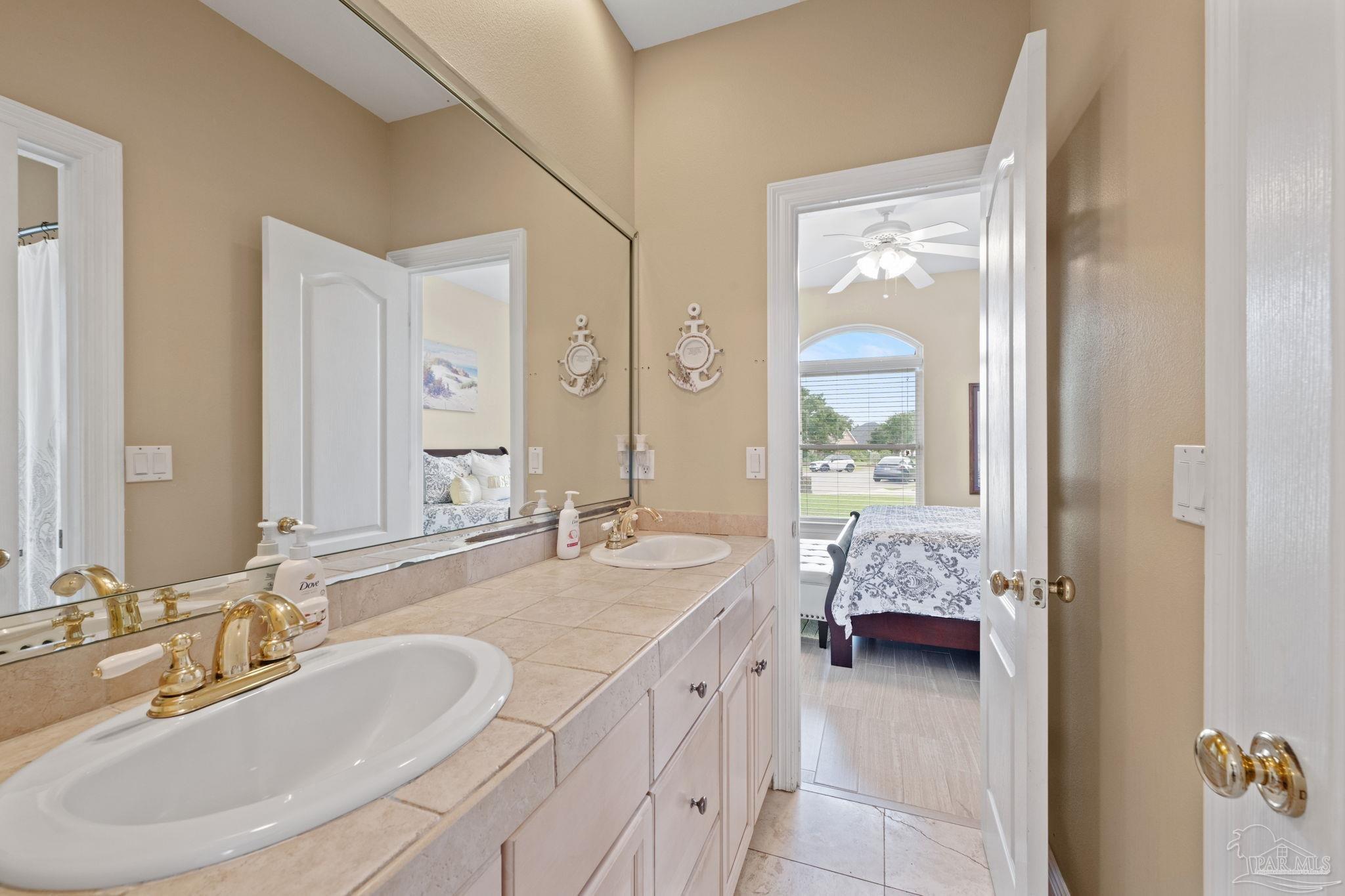 2596 Mary Fox Dr