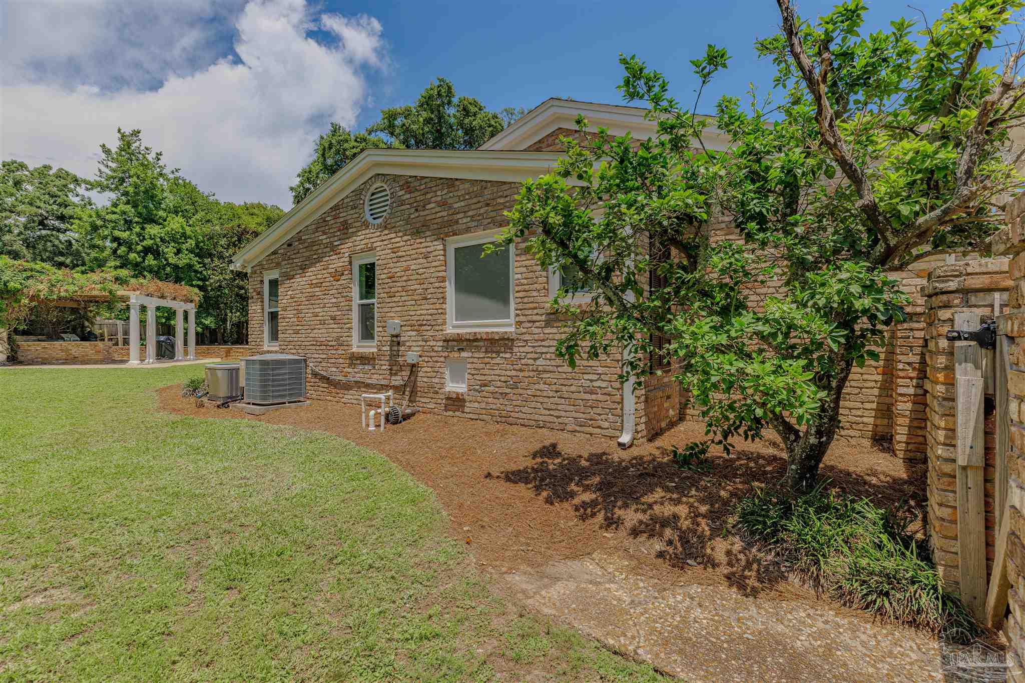 334 Andrew Jackson Trl