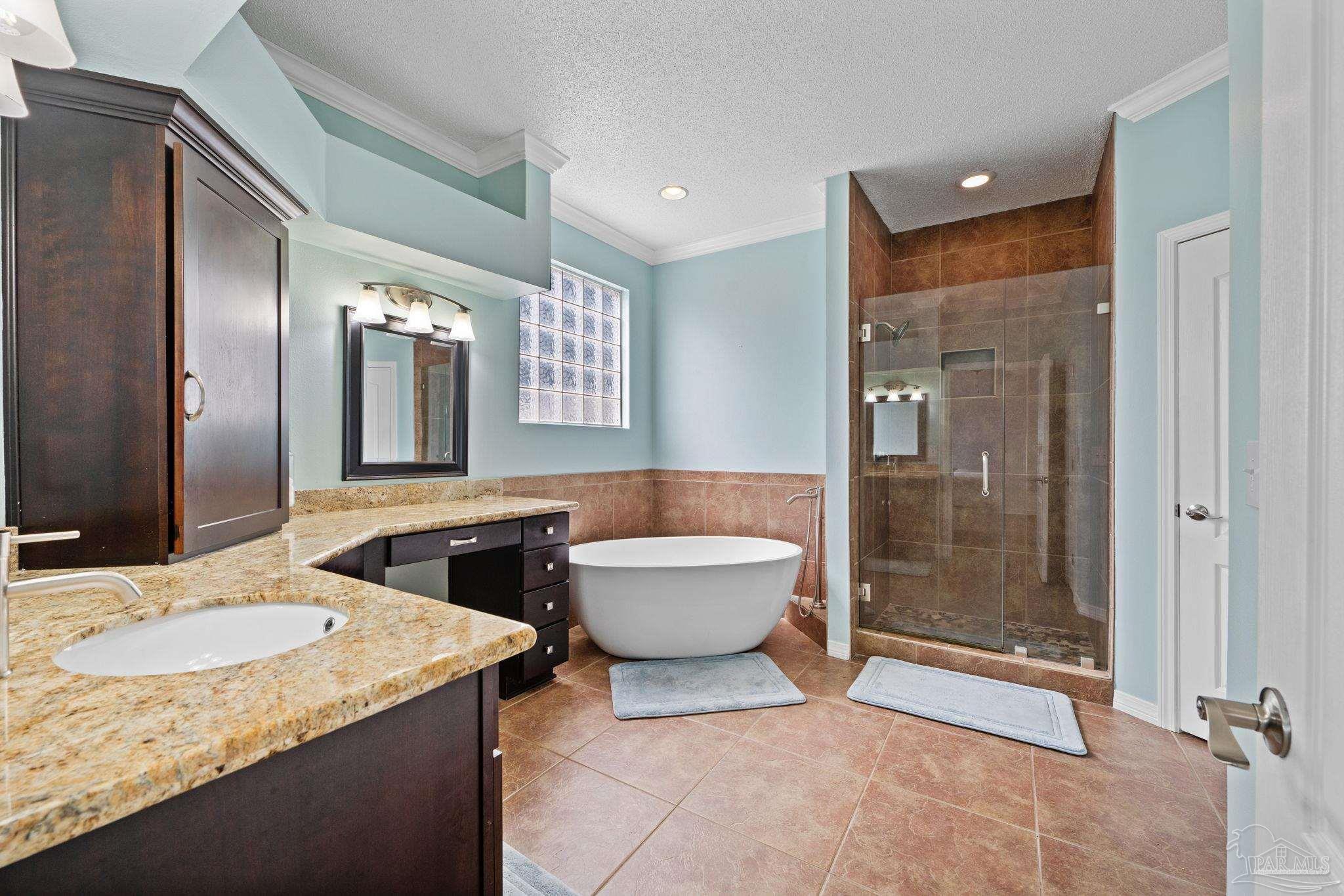 1672 Kauai Ct