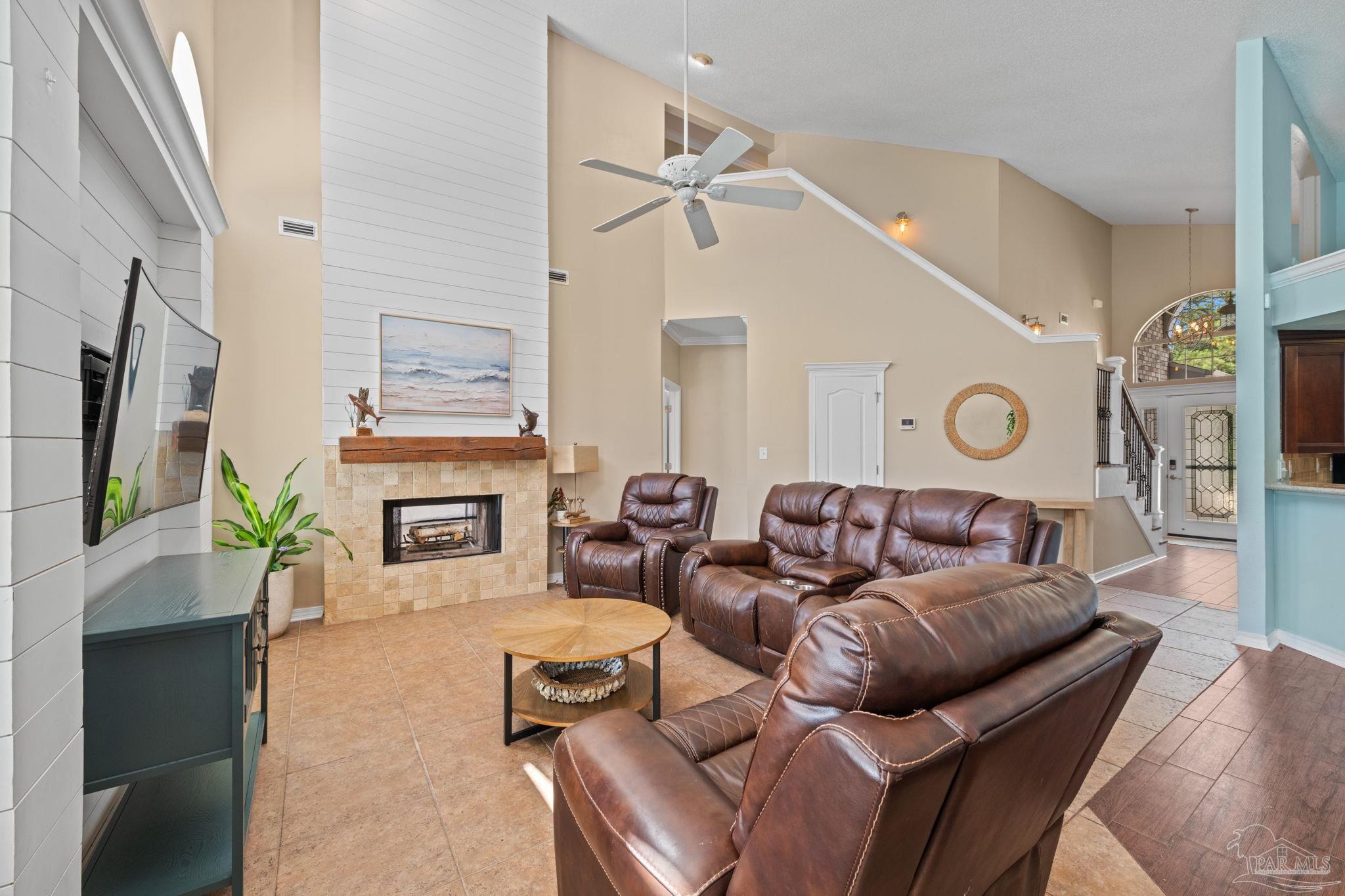 1672 Kauai Ct