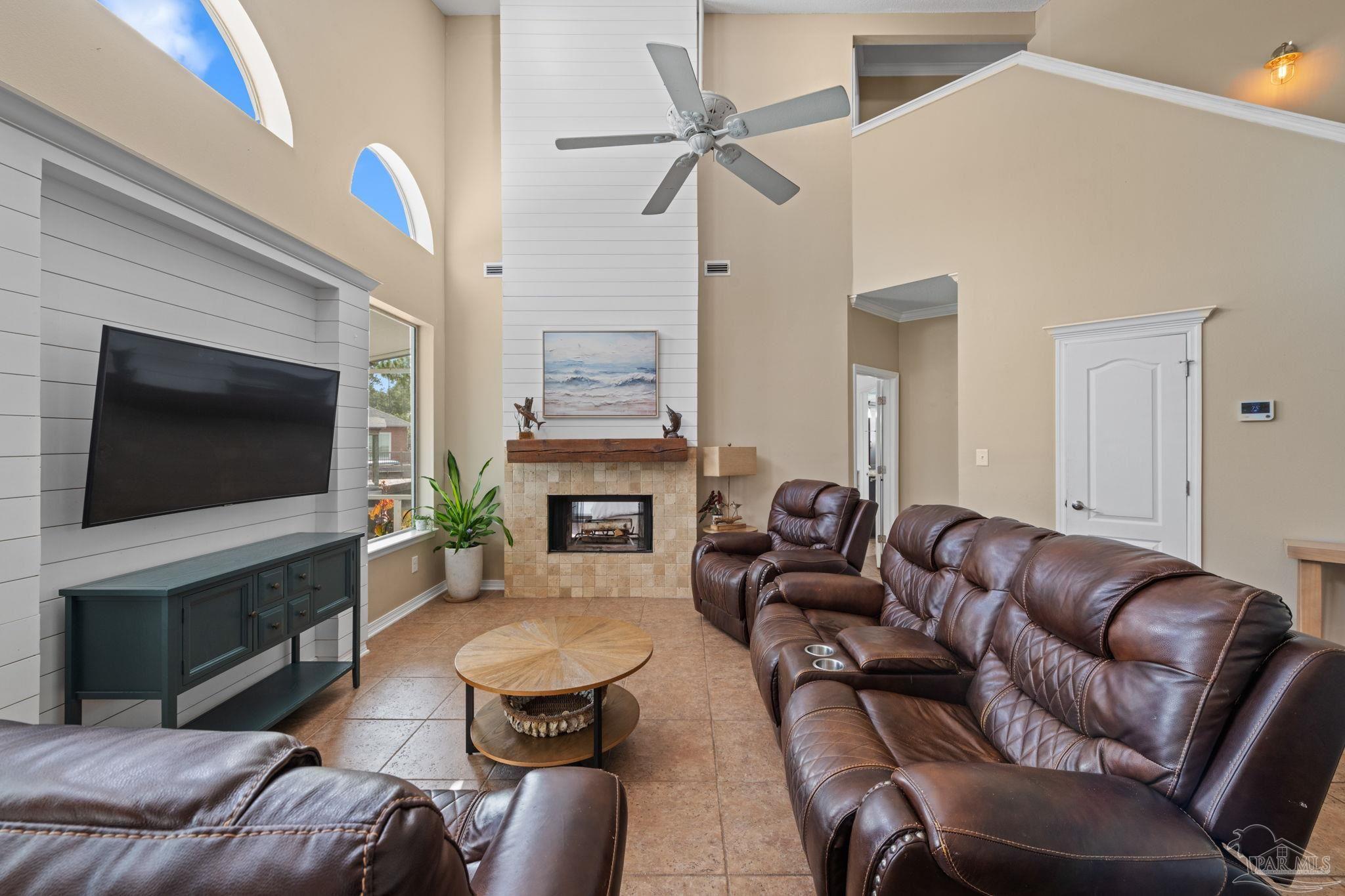1672 Kauai Ct