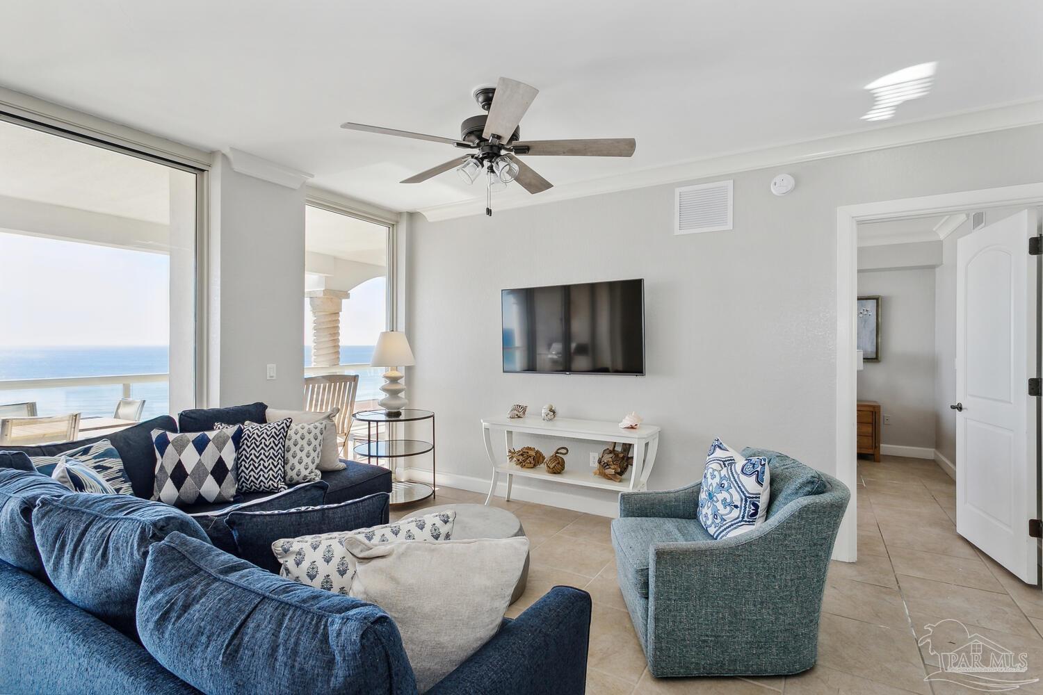 18 Via Deluna Dr # 603